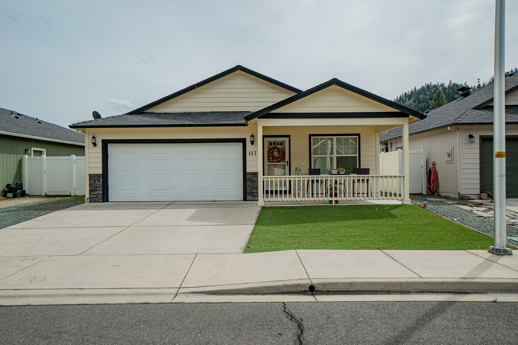 Beautifully maintained ranch style home nestled in the peaceful, desired Foothill Estates. From your yard you'll find stunning views of the mountains. This updated 2014 home features a beautiful open floor plan with 3 bedrooms and 2 full bathrooms. The master suite includes a walk in closet and private bathroom with granite vanity top. Both bathrooms have beautiful custom tile bathtub/ shower & new toilets. The kitchen offers granite countertops, a eat in bar, a CAFE brand double oven & stainless-steel appliance. The kitchen opens to the living room with vaulted ceilings, beautiful laminate flooring & big picture windows. You'll find a separate laundry room with lots of storage. New front storm door. New Lighting throughout. The 2 car fully finished attached garage with custom shelving to help organize your things. The front yard features artificial turf that looks so real. HOA of only $35 including parks and walking area. Community RV parking available to rent.