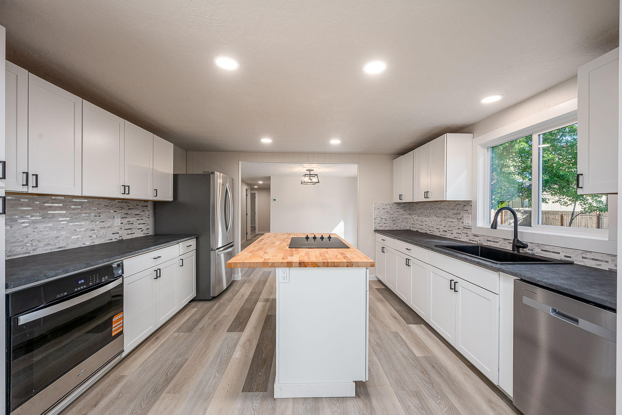 Romaine Village - Residential