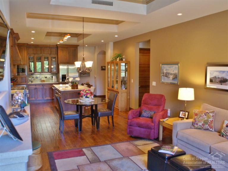 Plaza Condominiums - Residential