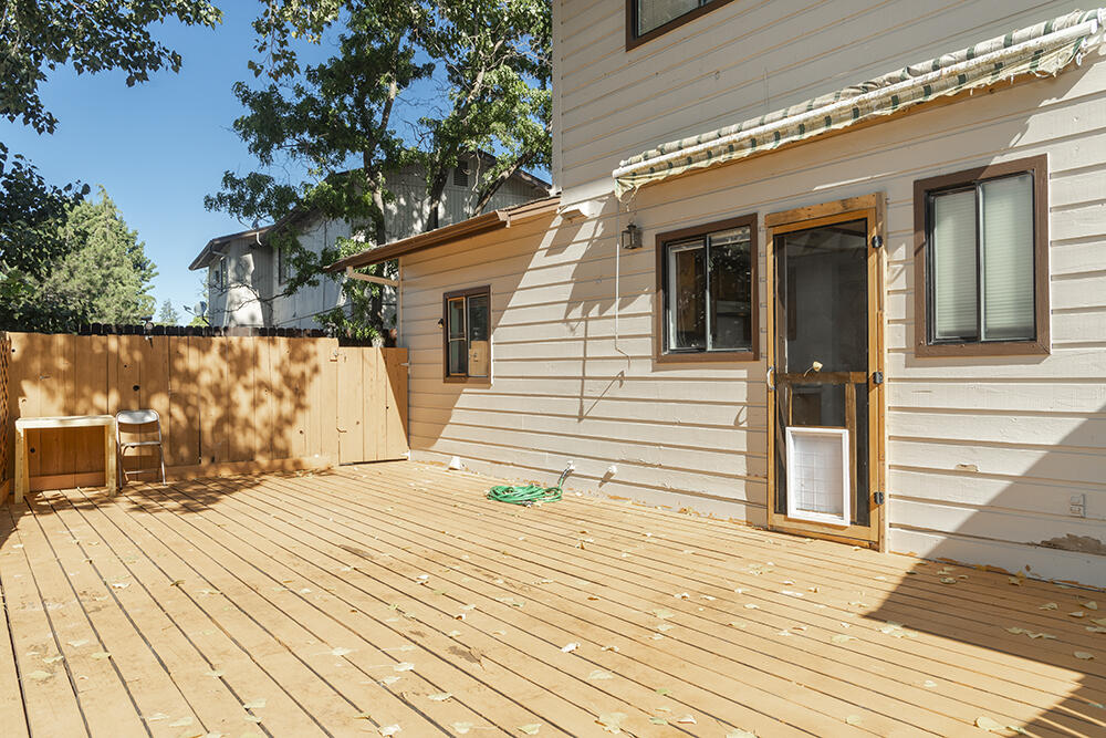 Royal Oaks Estates - Residential