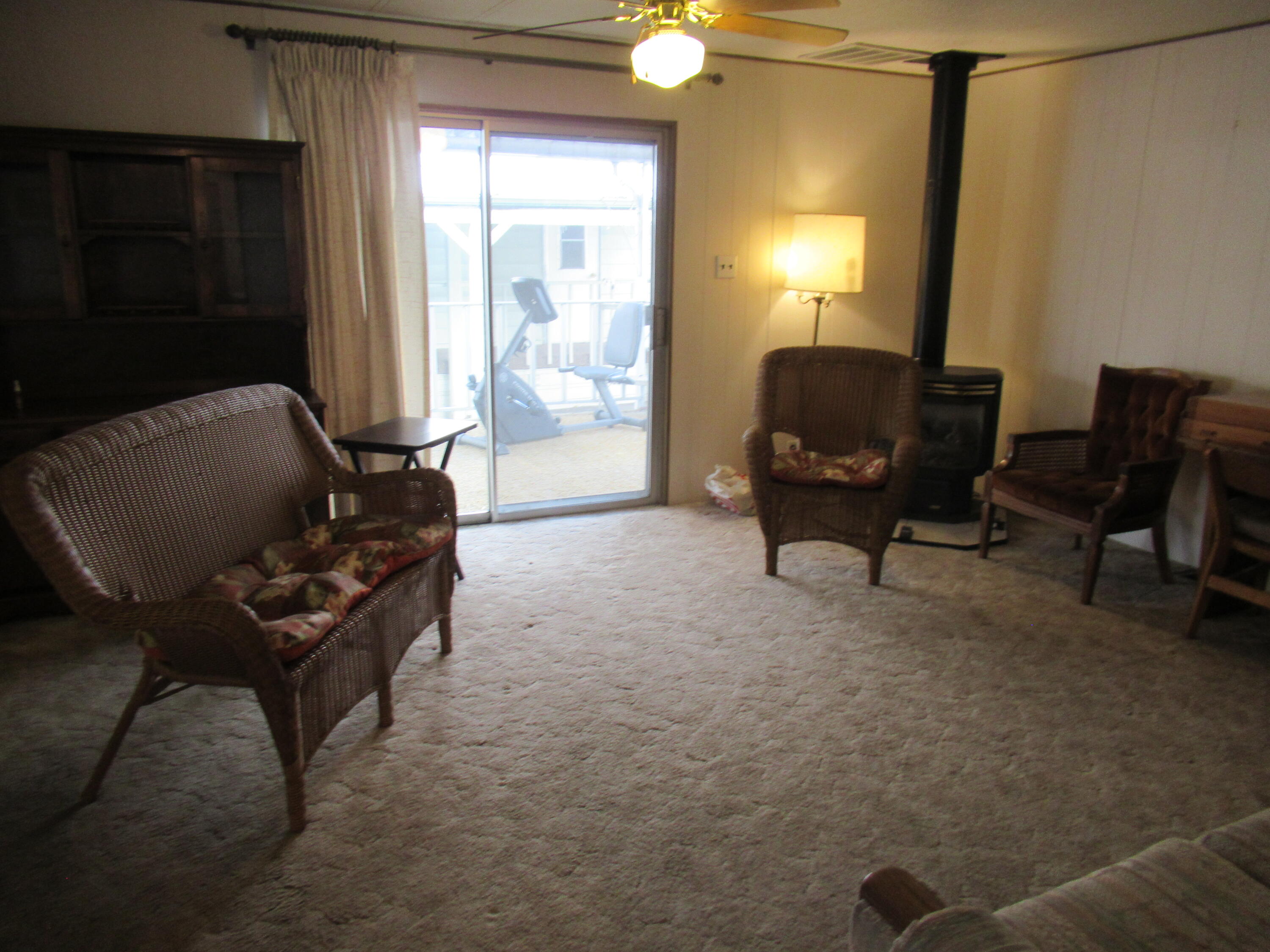 Summers Lane Homes - Residential