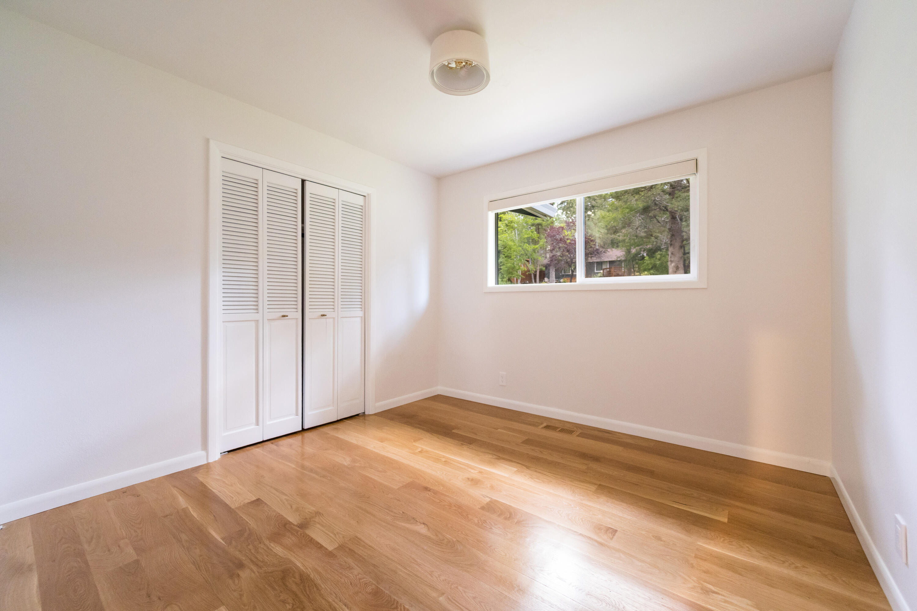 Pine West - Residential