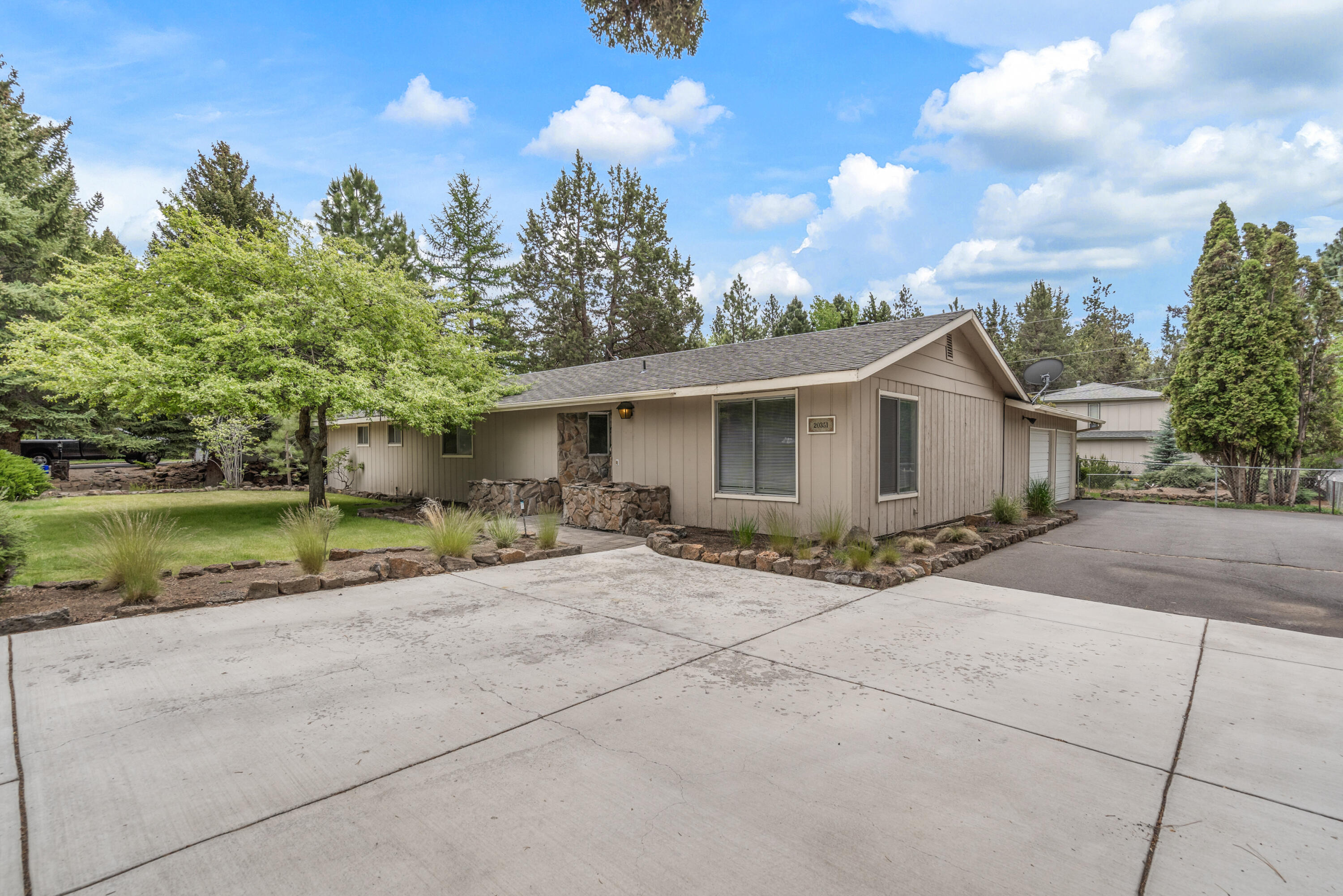 Great 3 bedroom 2 bath home on a huge .35 acre city lot. Lots of potential in this single level home in the highly sought after neighborhood of Tillicum Village. Home features a good sized master bedroom, large living room with wood burning fireplace and a large two car garage. The park like backyard has a large patio and detached shop. Don't miss out on this opportunity!