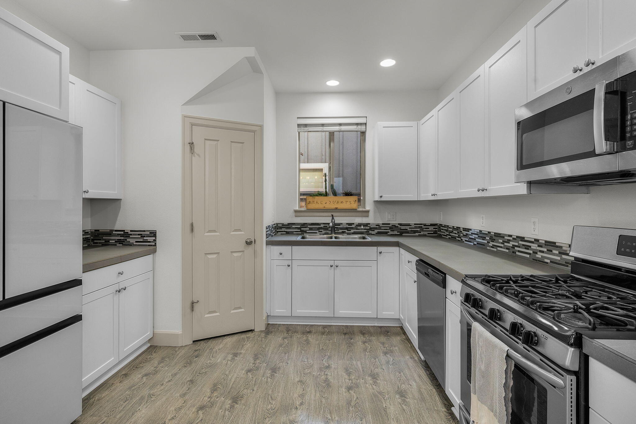 Parkway Village - Residential