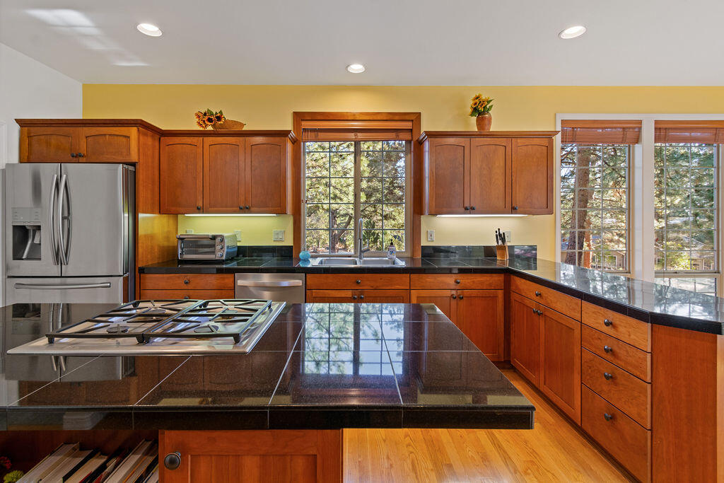 Awbrey Butte - Residential