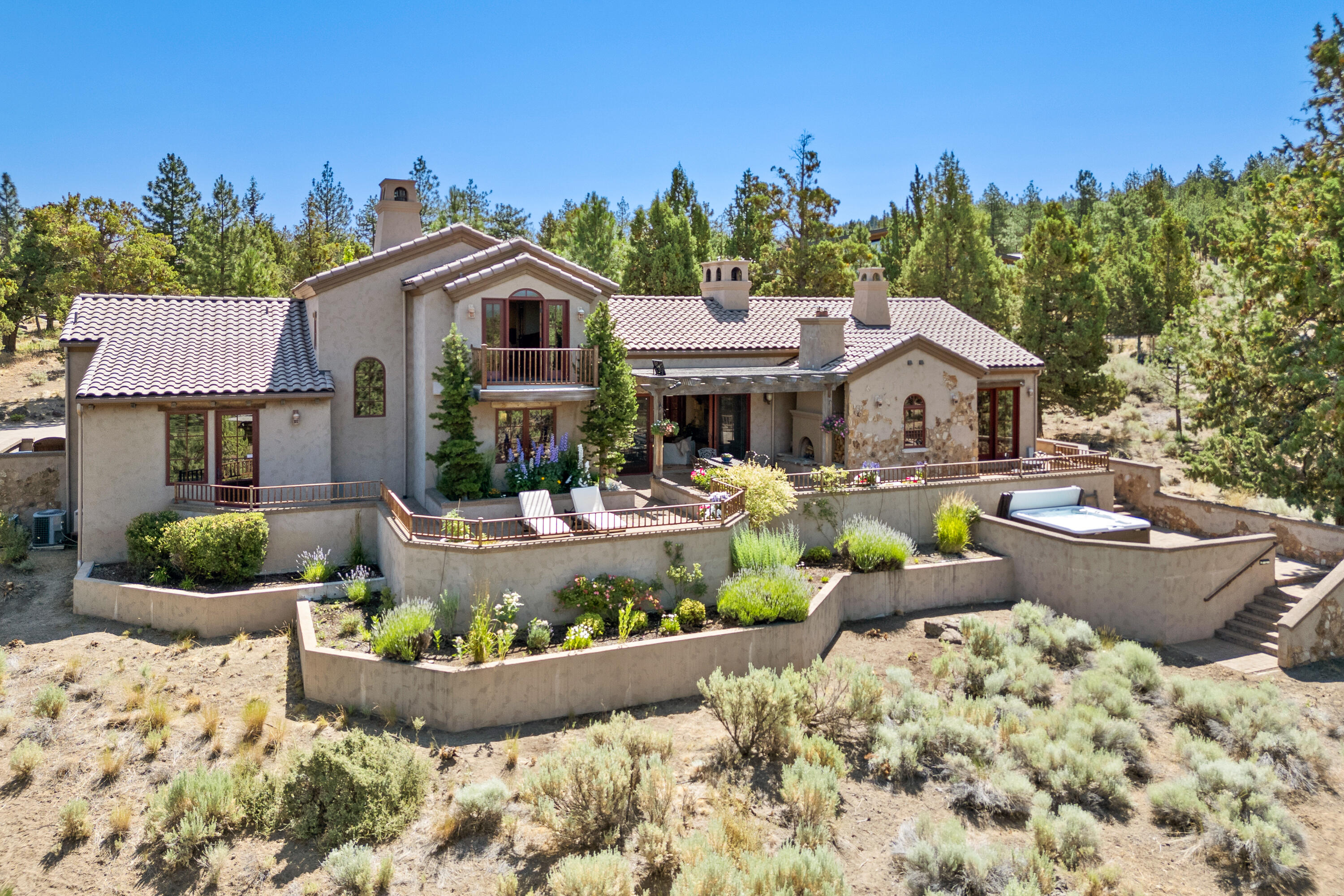North Rim - Residential