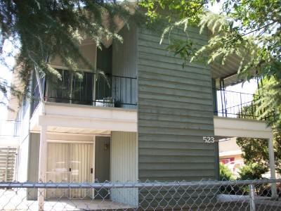 GREAT INCOME PROPERTY!!! Large 3 bed / 1 bath each duplexes w/washer-dryer hookups. Double car garage and extra parking in the back alley access. Well taken care of... newer water heater, heatpumps, paint, appliances. 5 yr old roof.