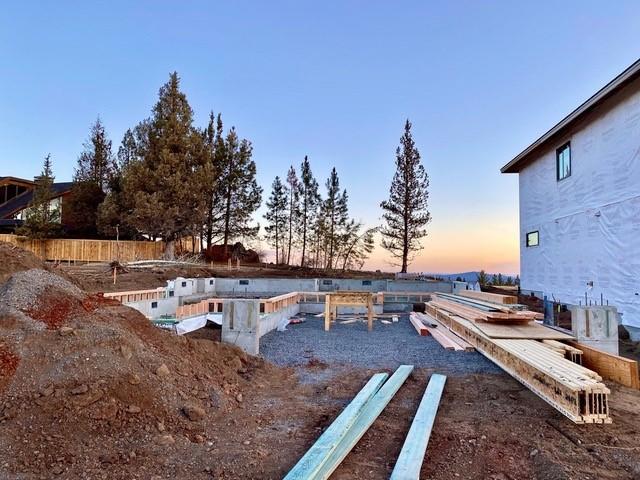 Marken Summit - Residential