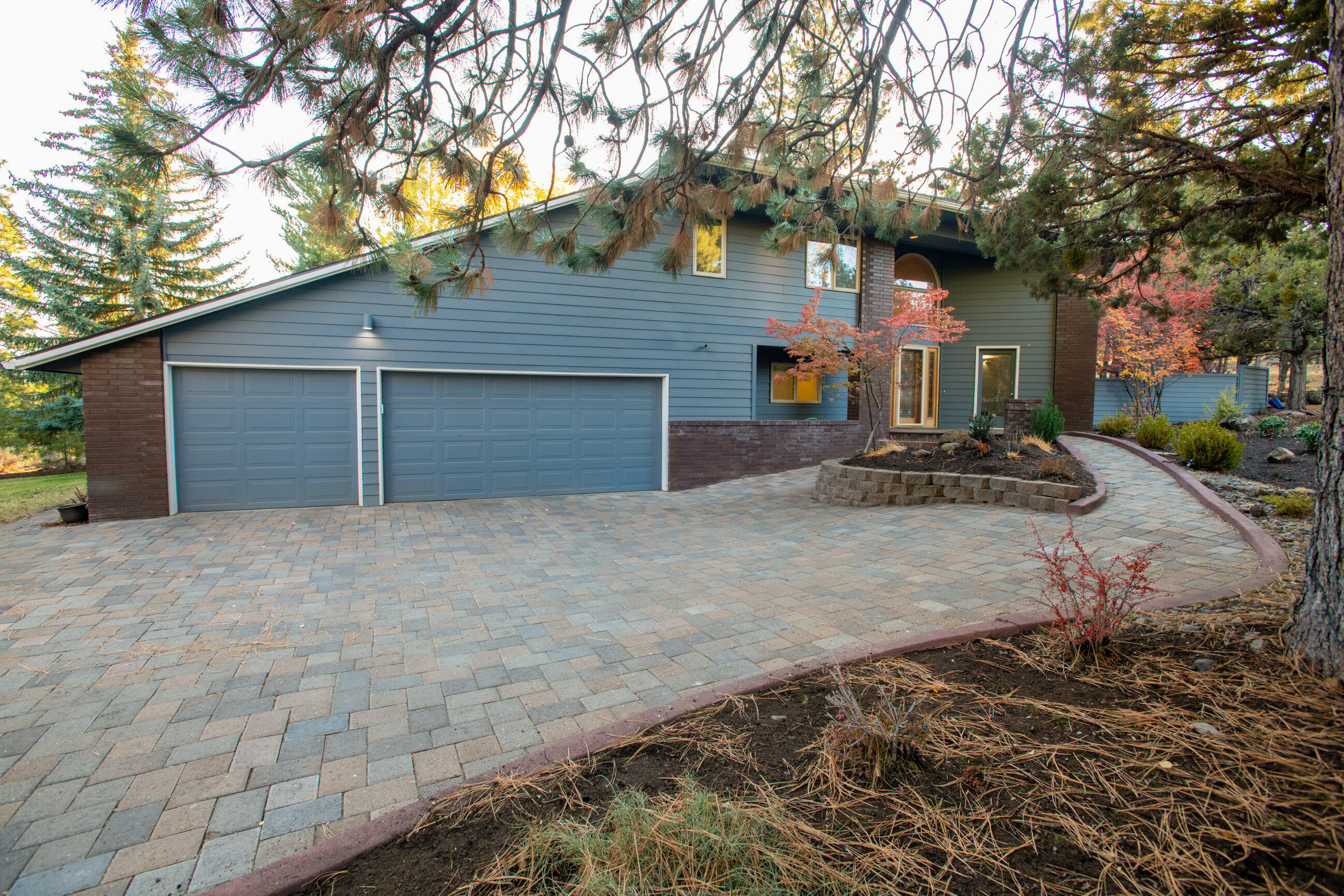Don't miss out on this beautiful fully renovated Awbrey Butte home sitting on .91 acres on a quiet cul de sac. The pride of ownership shows with the renovations completed over the last few years. This home boasts all new modern white baseboards, solid core doors, European oak floors and wood staircase, new granite, marble and quartz countertops and new interior paint throughout. The Master bedroom & bath was completely remodeled and includes a beautiful Victoria & Albert ceramic tub, tile shower, marble counter tops and custom closet. Plenty of storage with 3 car garage and storage shed in the backyard. Don't miss out this winter with radiant floor heating and central air was added for summer cooling. Enjoy the private backyard with two deck areas, garden area with fully enclosed privacy fencing. See full list of upgrades. Just minutes from Summit Park, tennis courts and trails, minutes to Downtown and easy access to Highway 97. First showings Friday, November 5th.