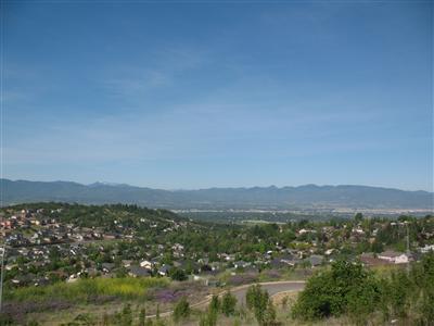 The Ridge at The Highlands is a planned community located in East M4edford off Cherry Lane with breathtaking valley and mountain views. This 48+ acres community provides a mix of hillside residential options ranging from single family patio homes to attached garden homes to estate lots. This one of a kind community offers professionally landscaped open space and mountain vista location. The design of the community from the single loading street to the uniquely designed floor plans all focus on preserving the views throughout the development.