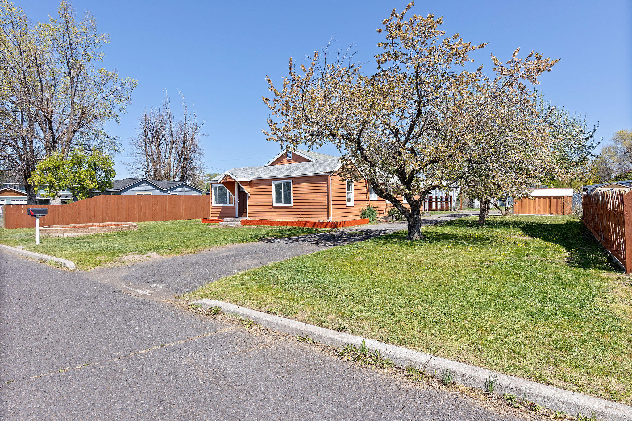 PrineVille - Fifth - Residential