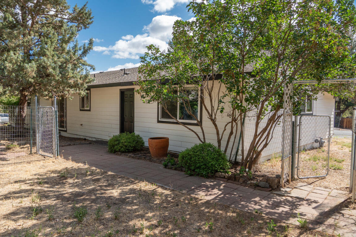 Davis - Residential