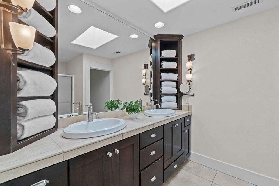 Skyliner Summit - Residential