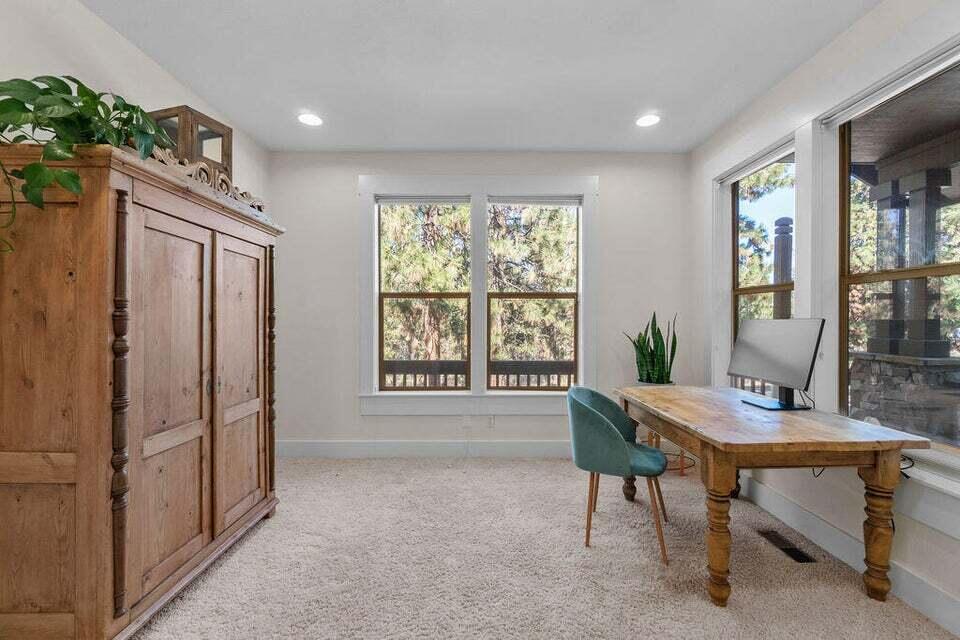 Skyliner Summit - Residential