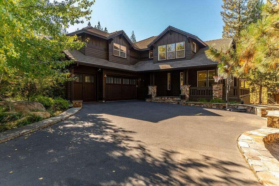 Skyliner Summit - Residential