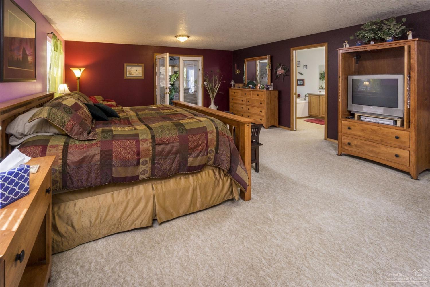 Deschutes RiverWoods - Residential