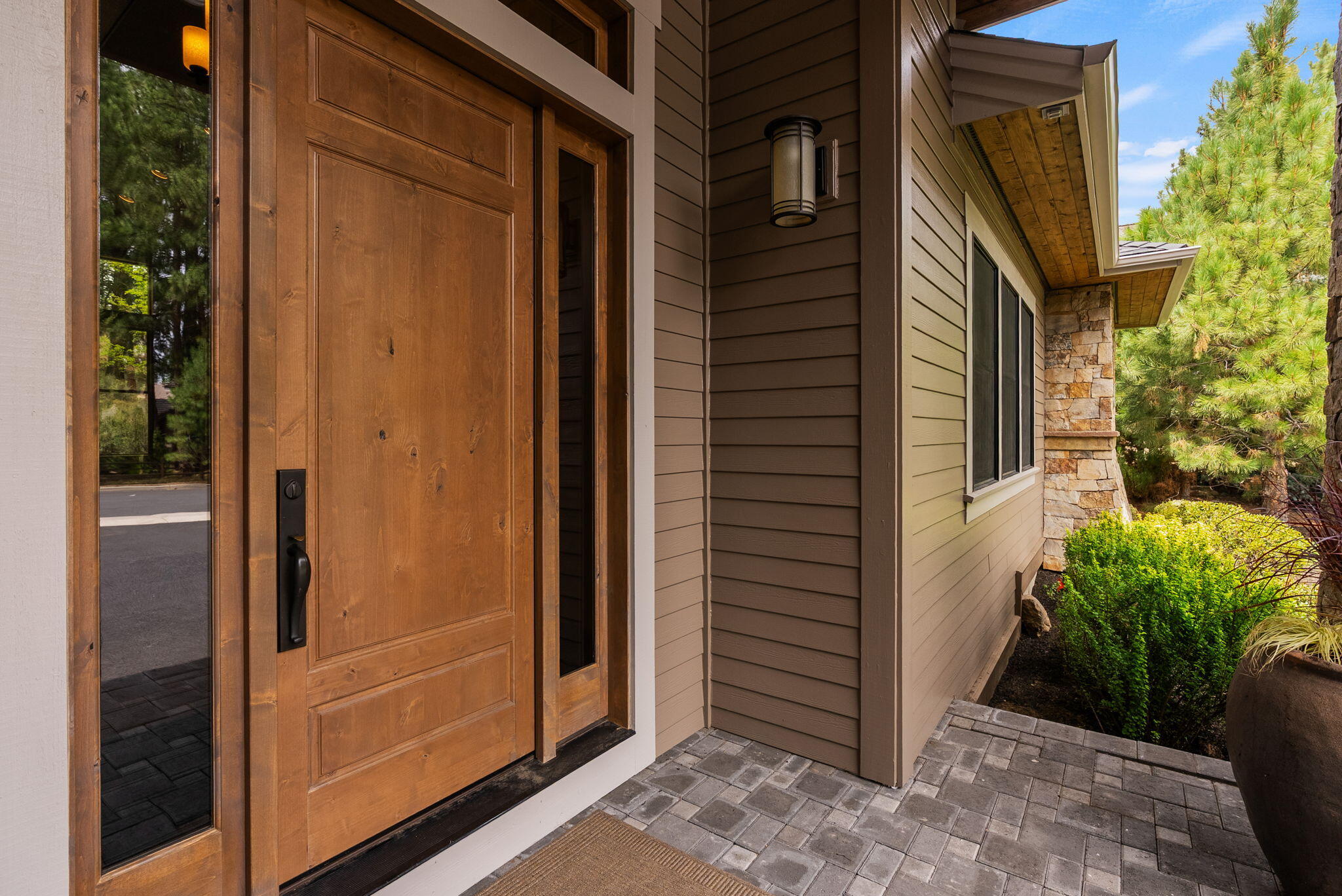 Skyliner Summit - Residential