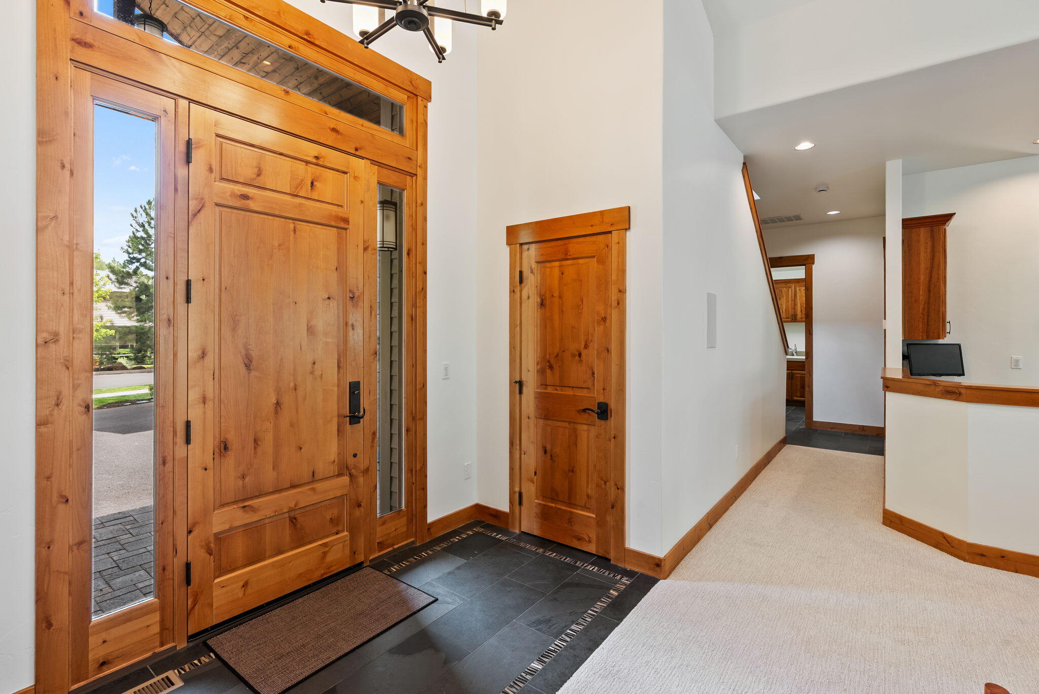 Skyliner Summit - Residential