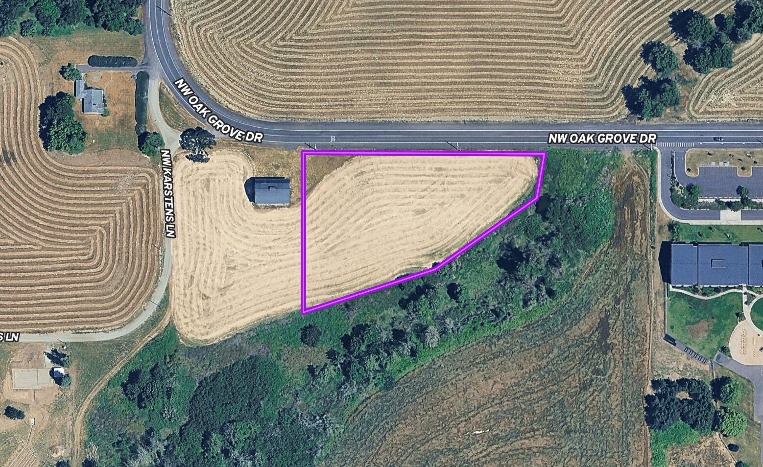 .Build your dream home on this beautiful 2-acre parcel with peaceful views of the surrounding countryside, including dramatic sunsets over the McDonald-Dunn Forest. Enjoy the feel of rural living while being conveniently close to town. The property is well positioned for an easy build with standard septic approval, a shared well producing approximately 60 GPM, and power available next to the property. Located near established community amenities with quick access to Corvallis and Albany.