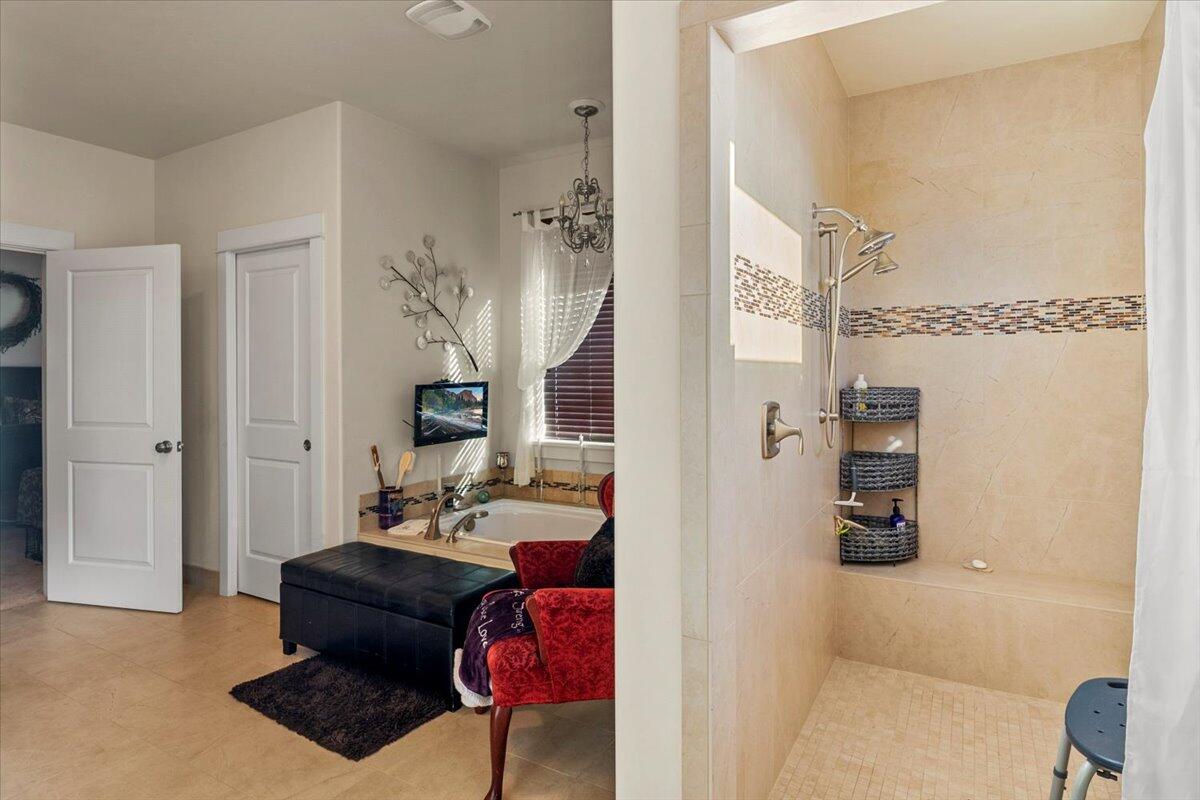 Whispering Pines - Residential