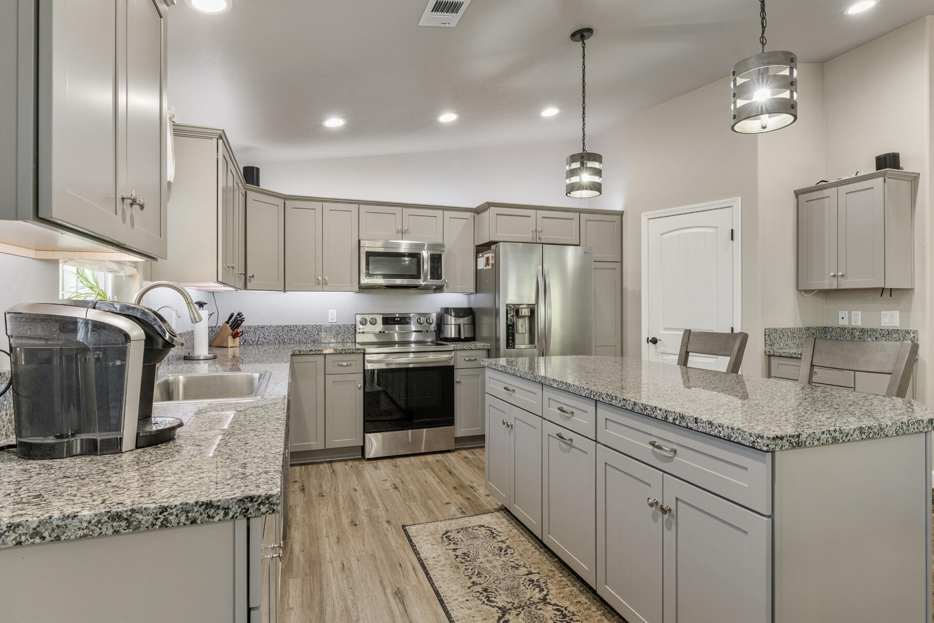 Sunnybrook Manor Estates - Residential