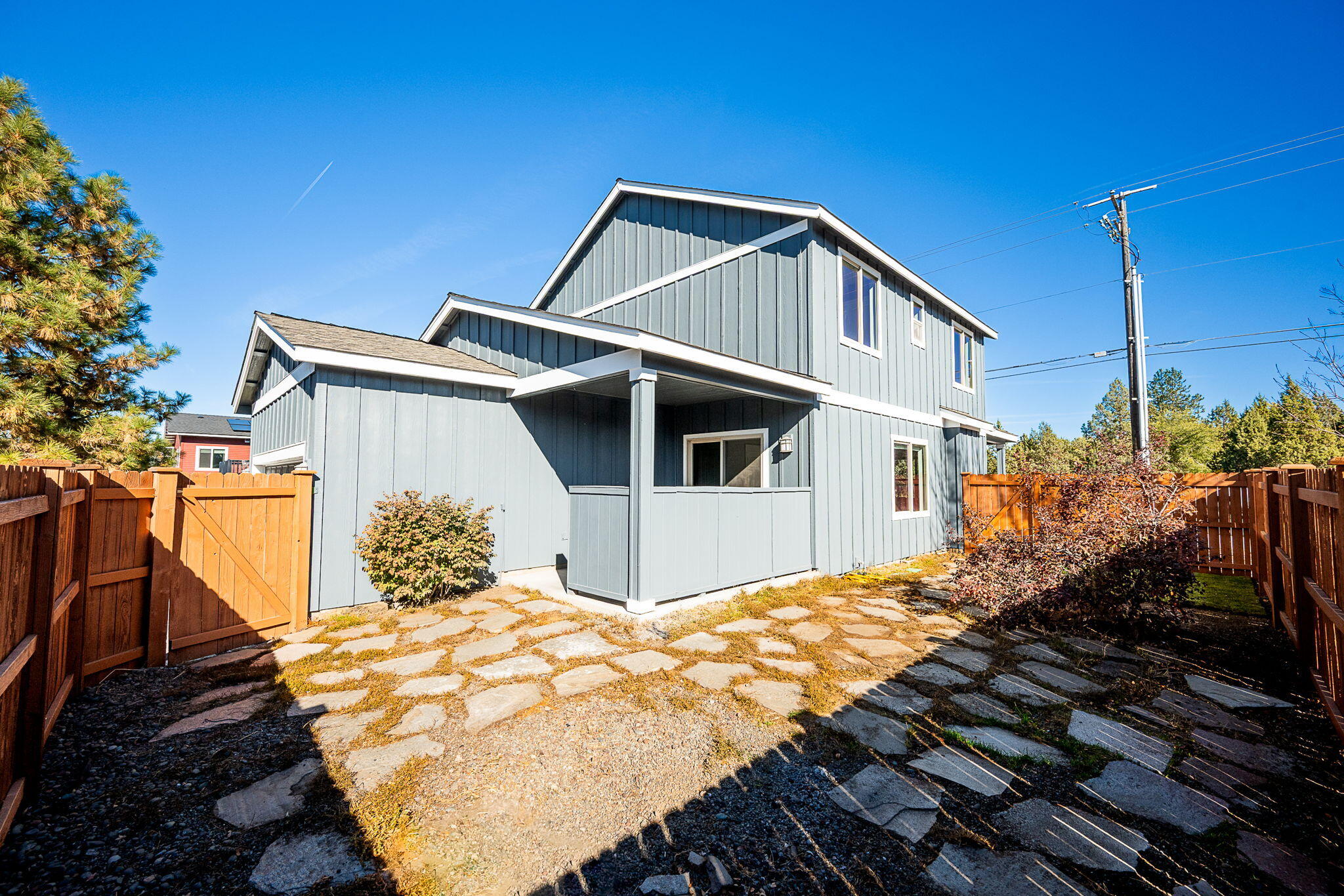 27th Street Crossing - Residential