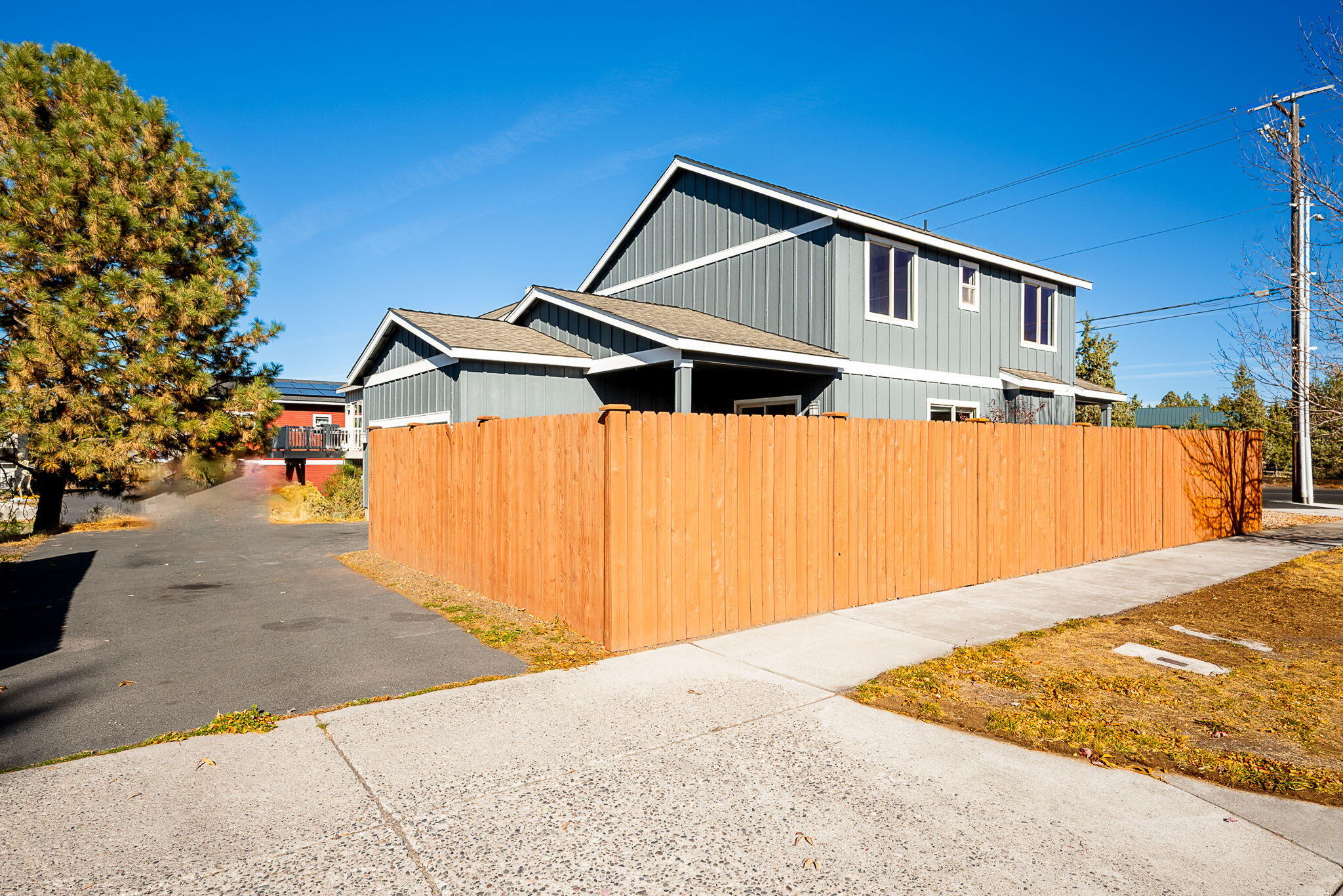 27th Street Crossing - Residential