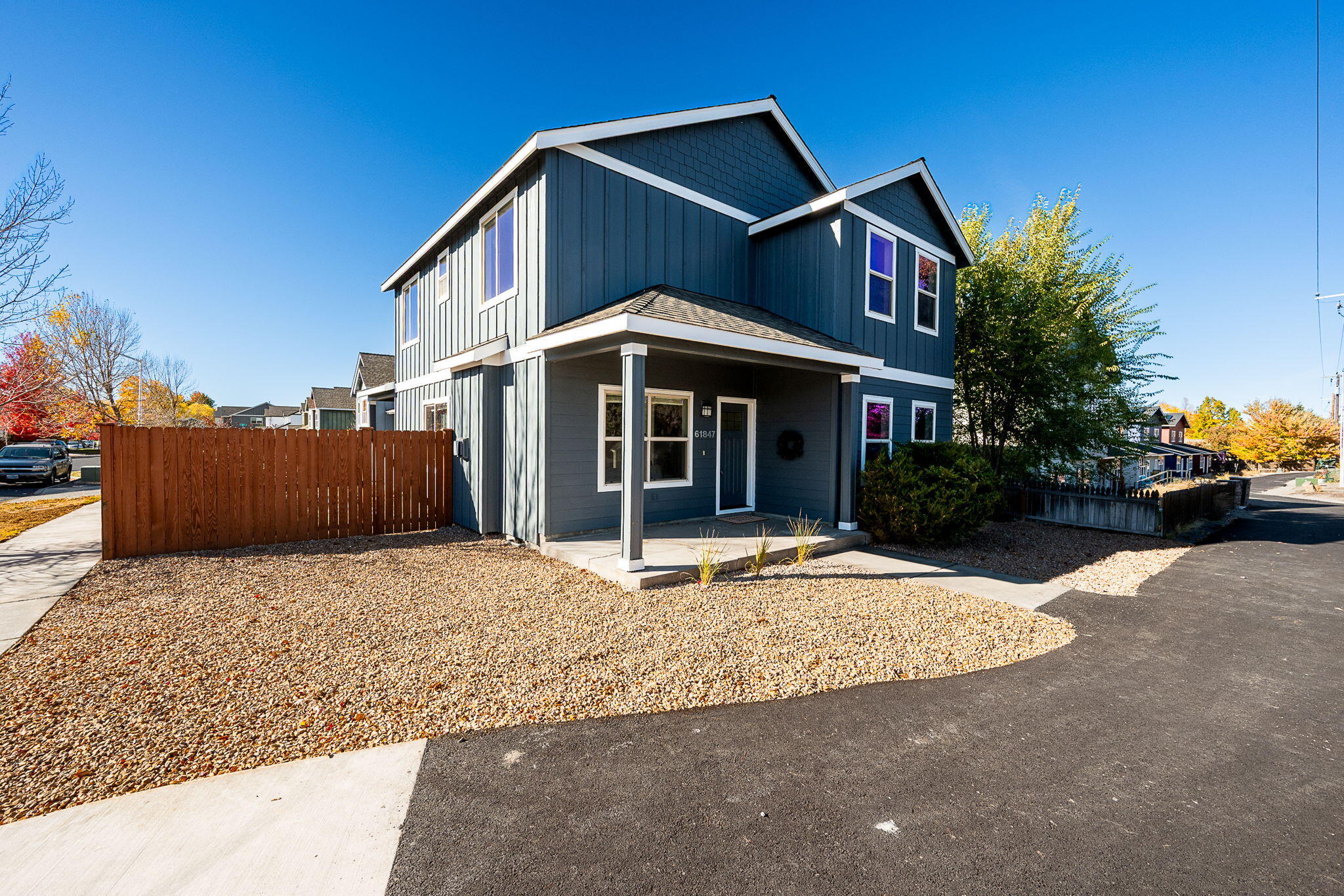 27th Street Crossing - Residential