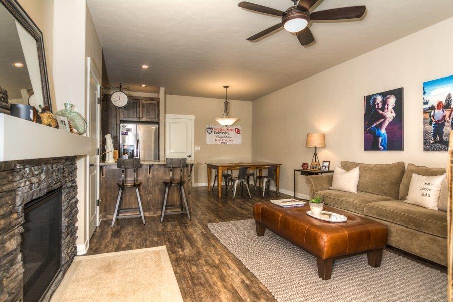 Parkland - Residential