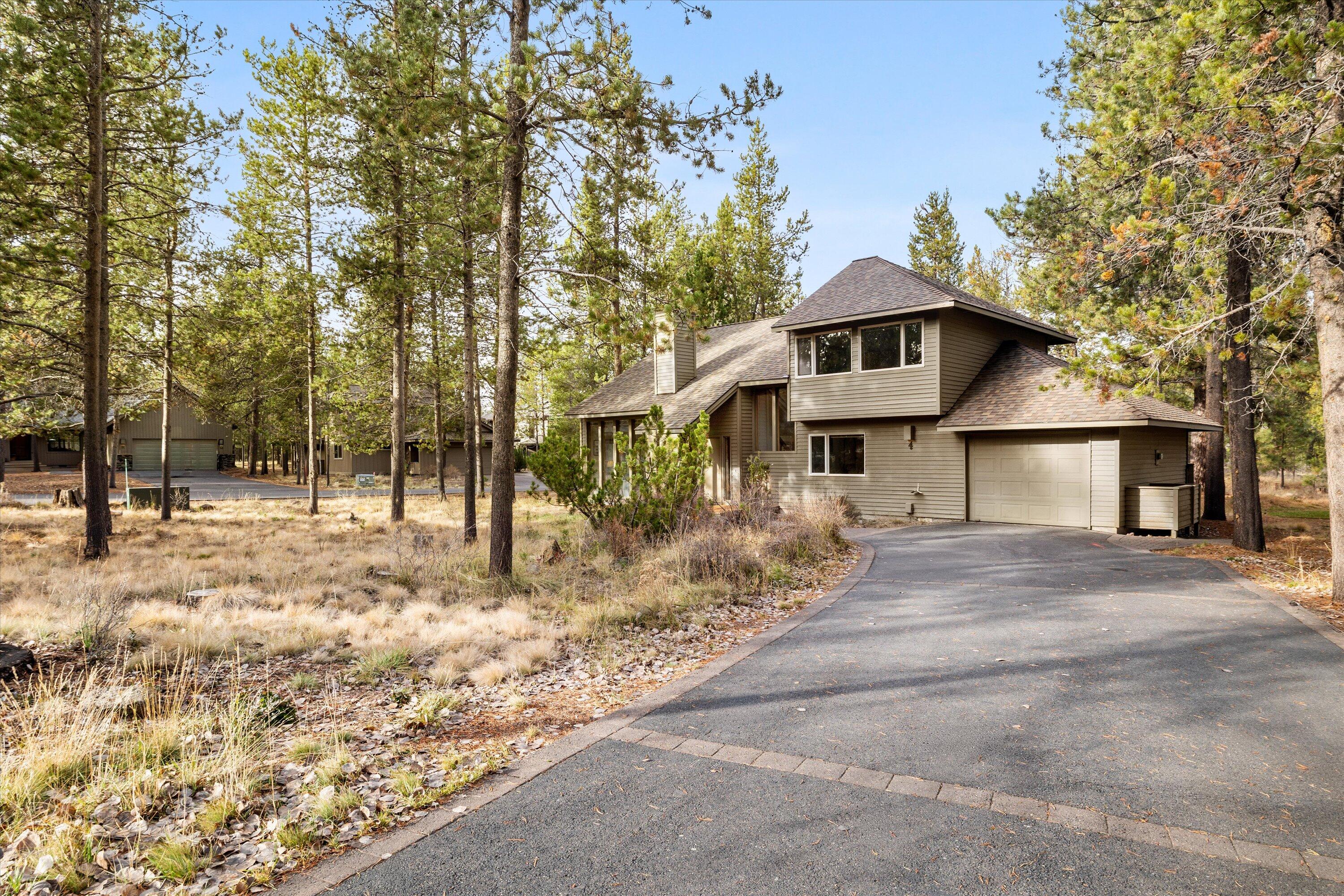 Fairway Crest Village - Residential