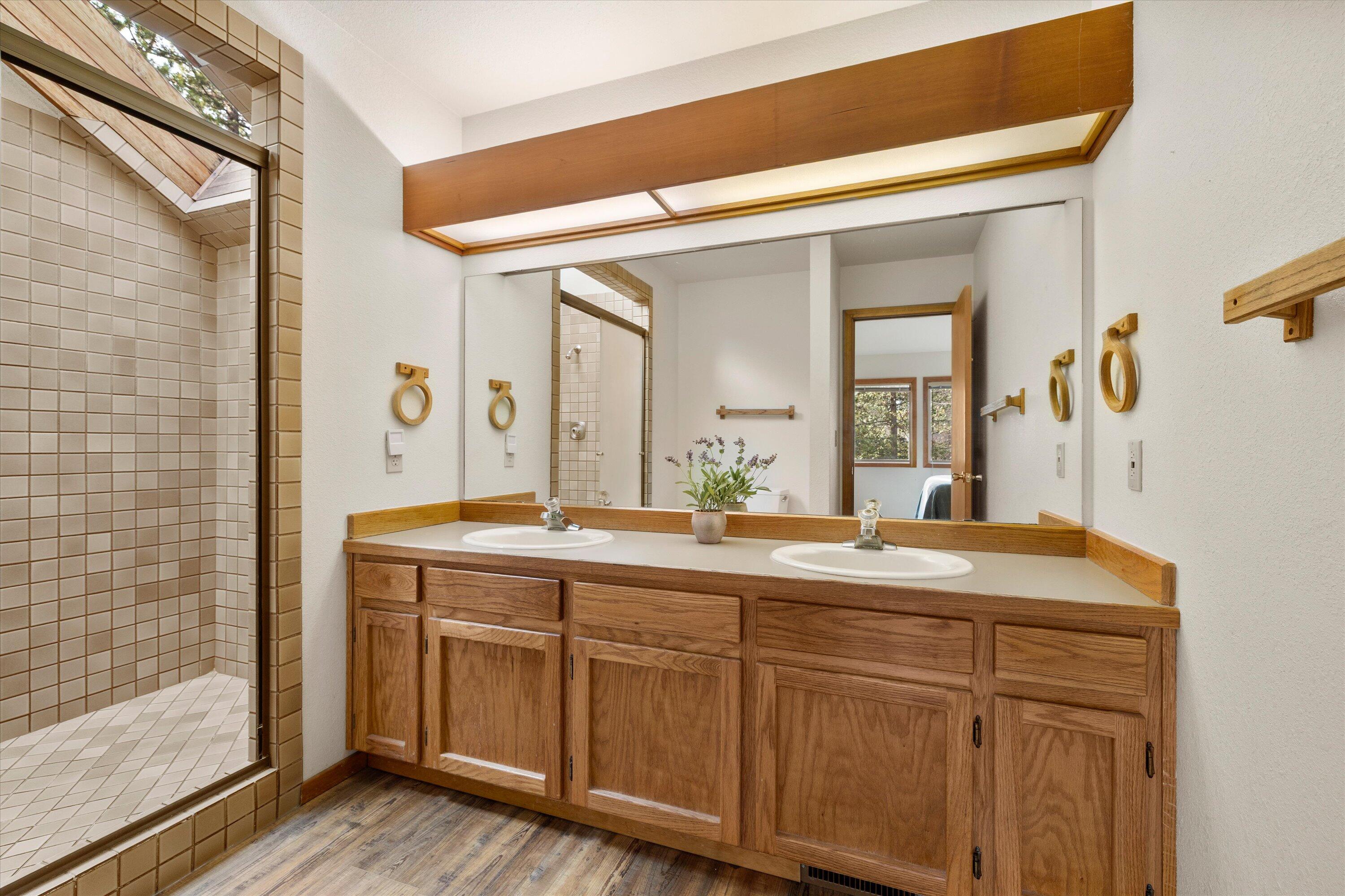 Fairway Crest Village - Residential