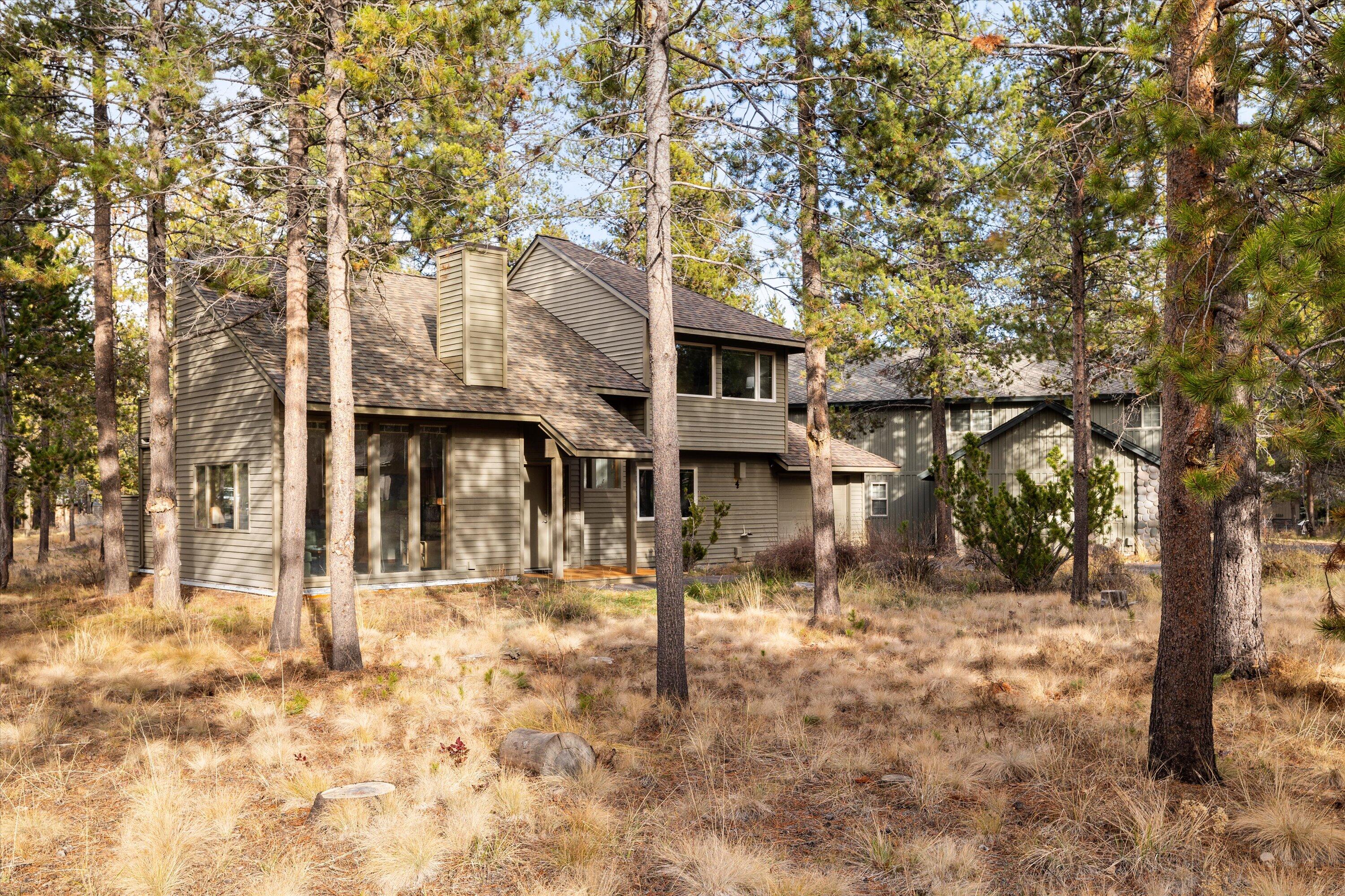 Fairway Crest Village - Residential