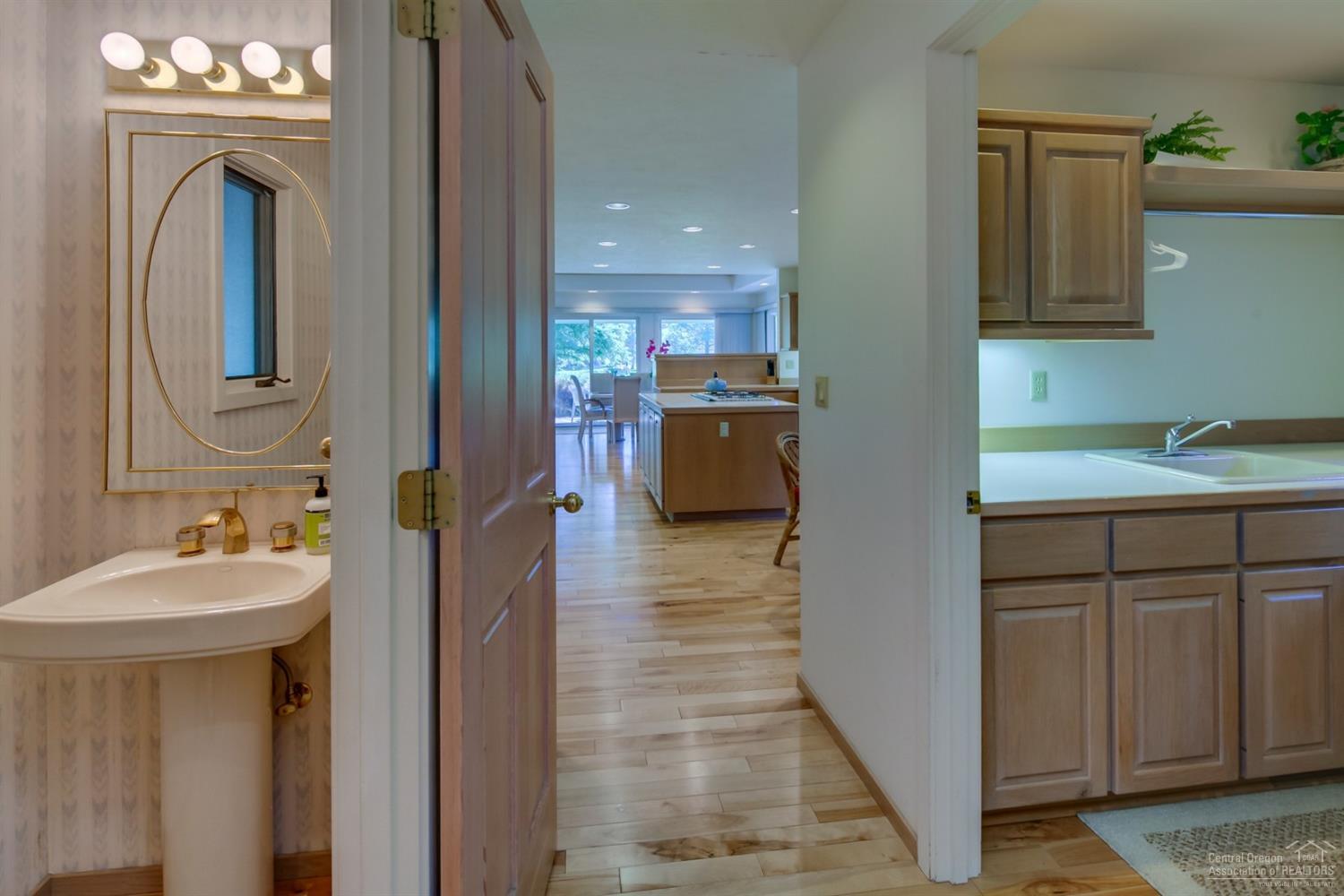 Fairway Point Villag - Residential