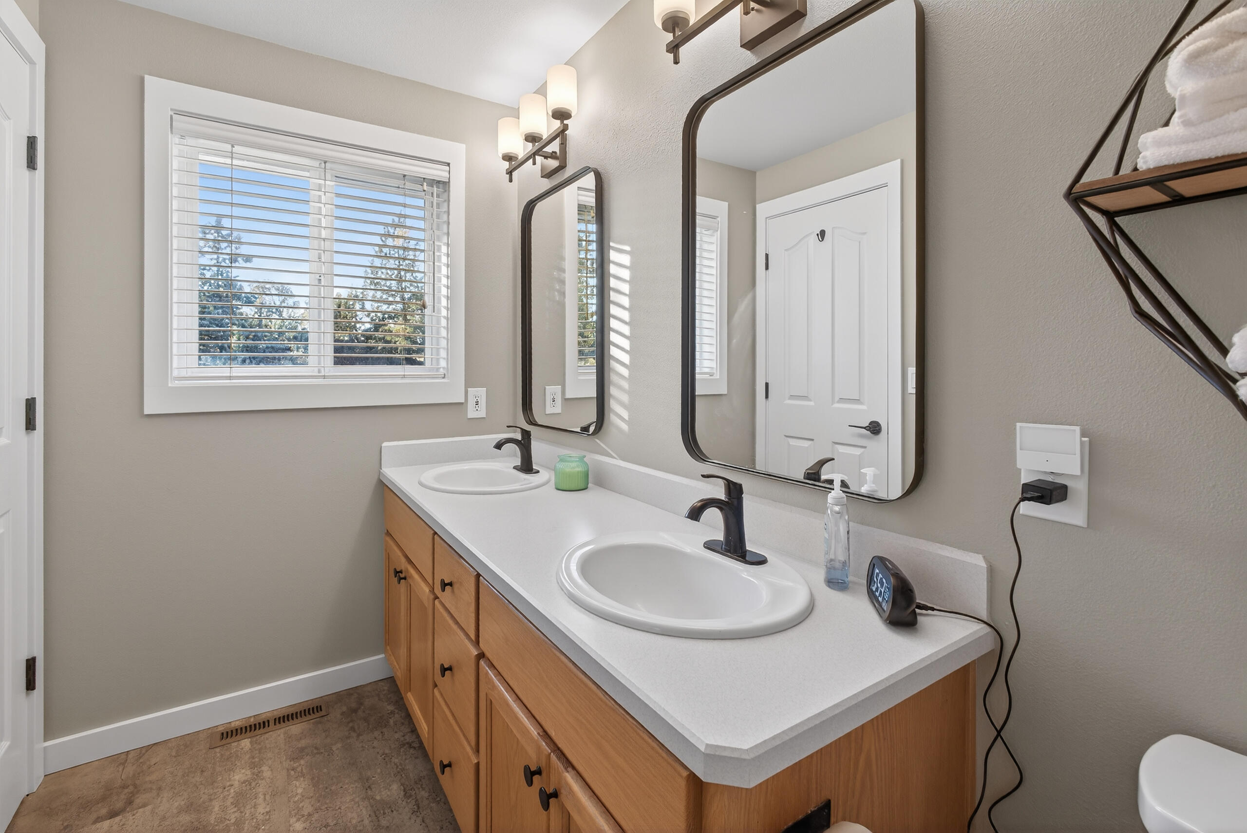 Tetherow Crossing - Residential