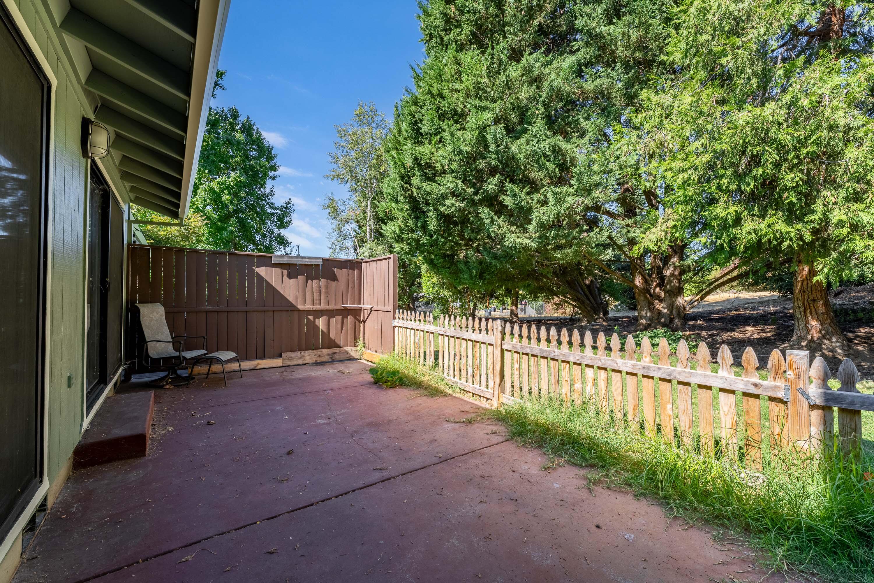 Medford Heights Townhouses Subdivision - Residential