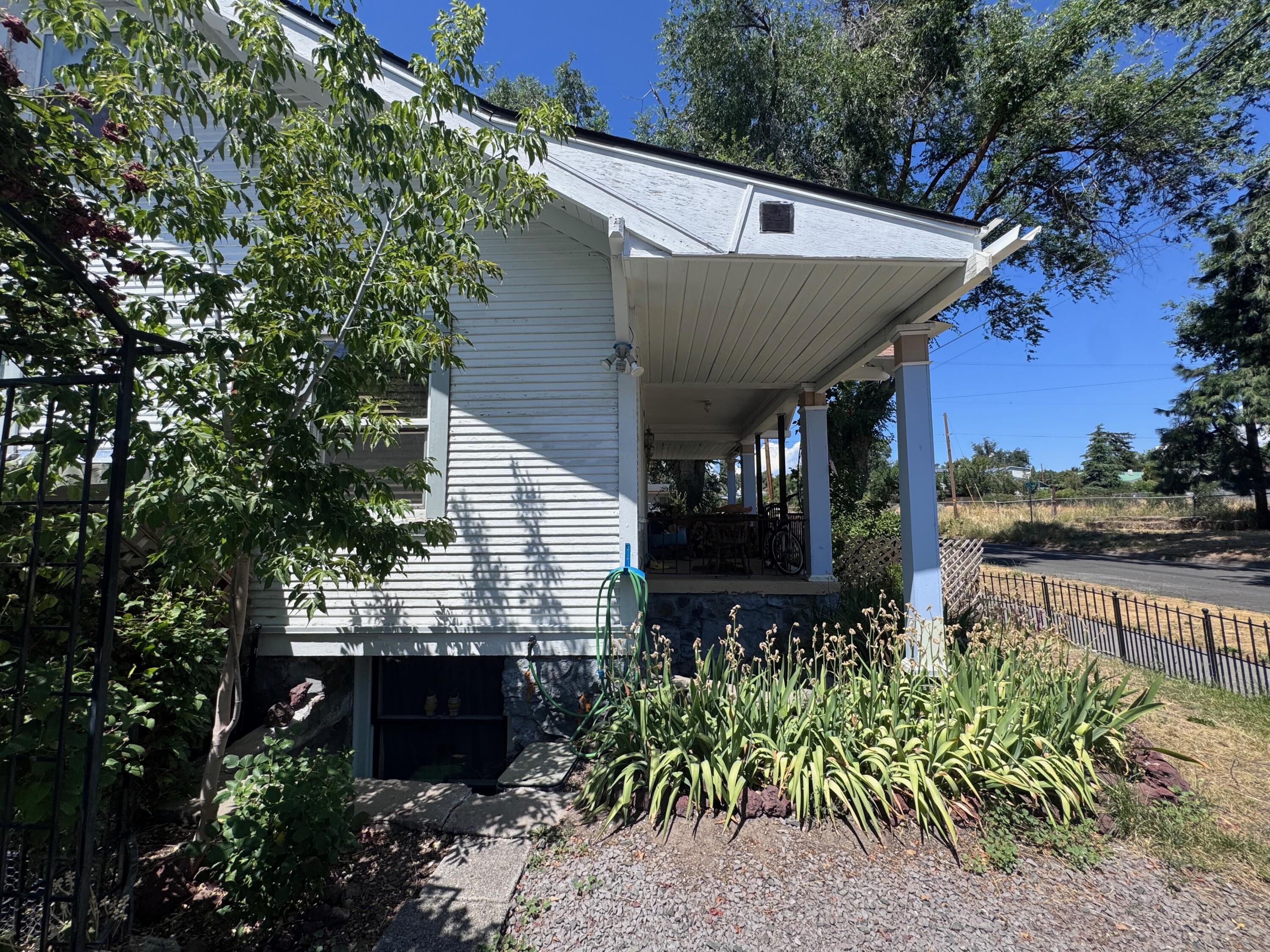 Klamath Falls -Nichols Addition - Residential Income