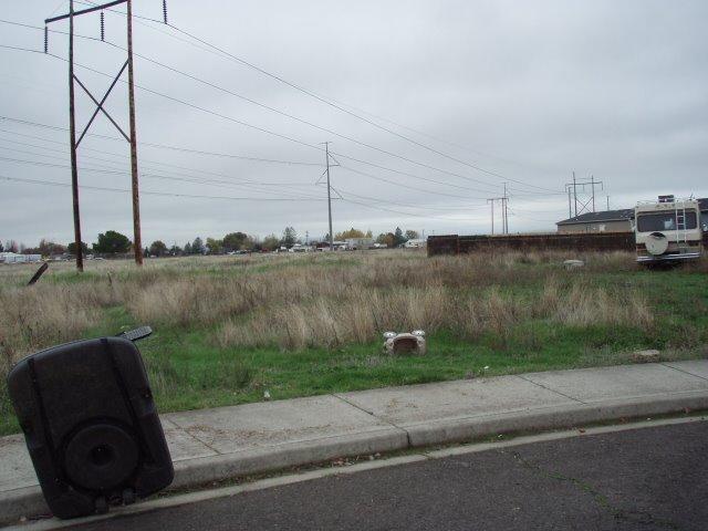 Hamrick Gardens - Land