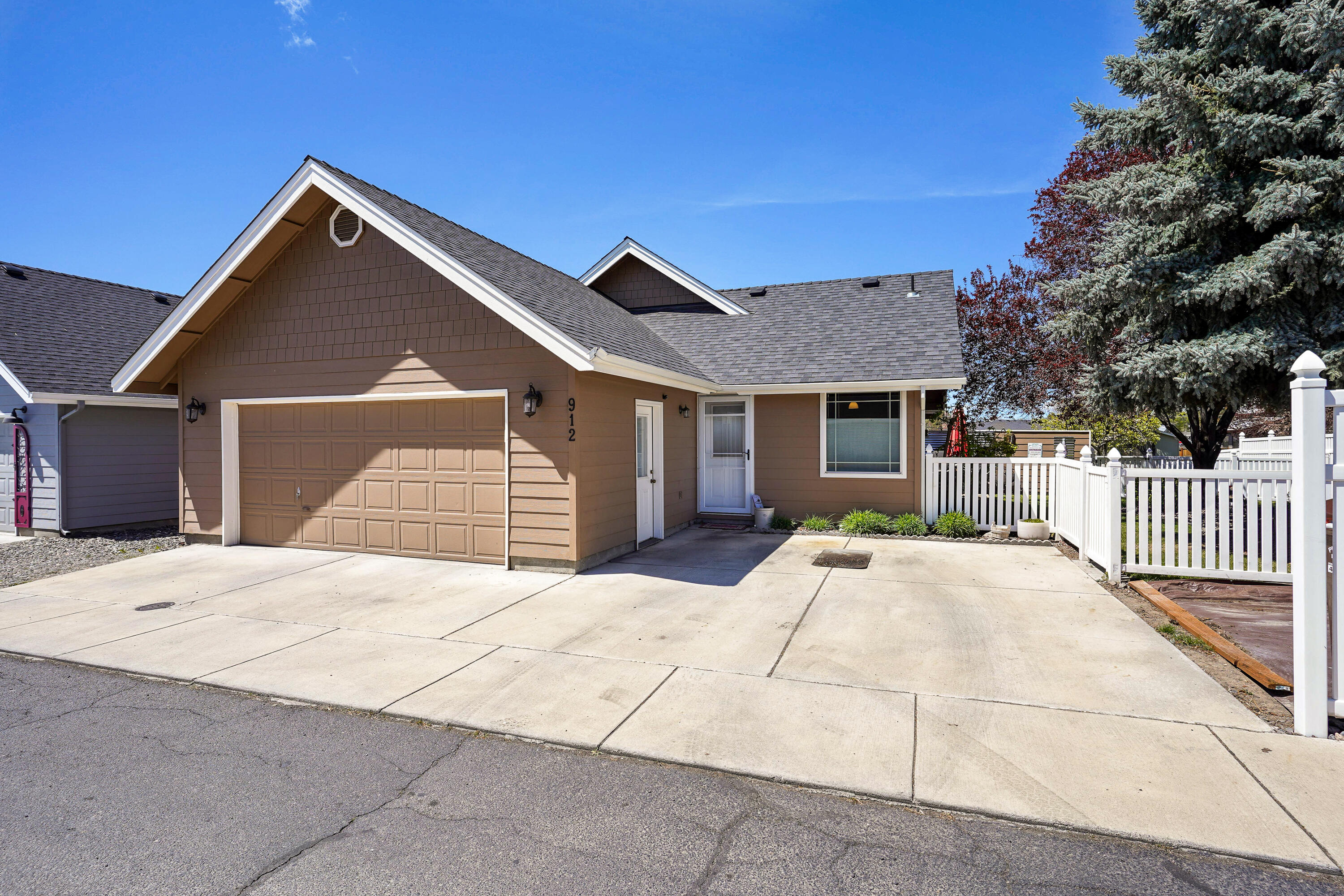 Pioneer Heights - Residential