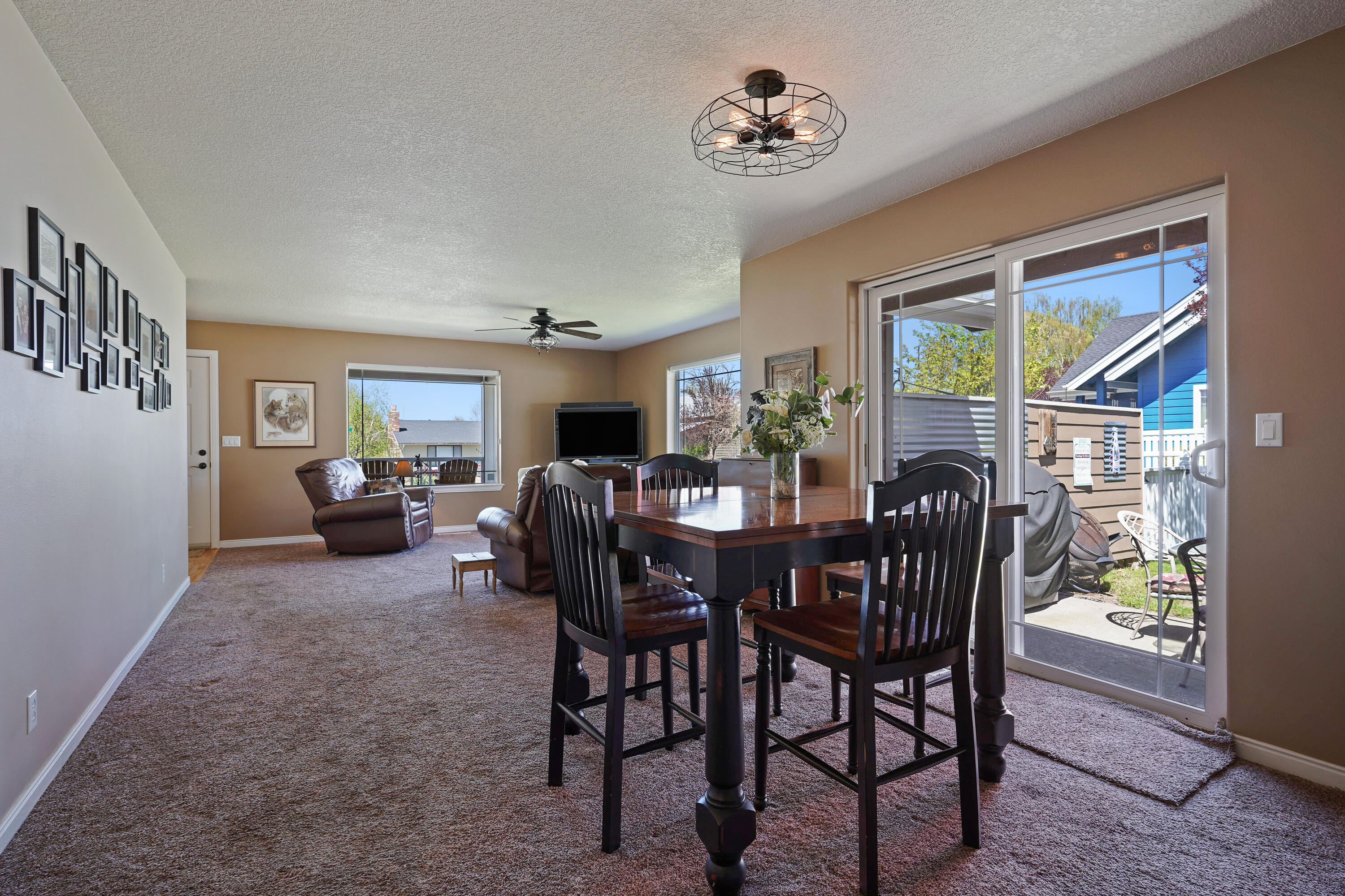 Pioneer Heights - Residential