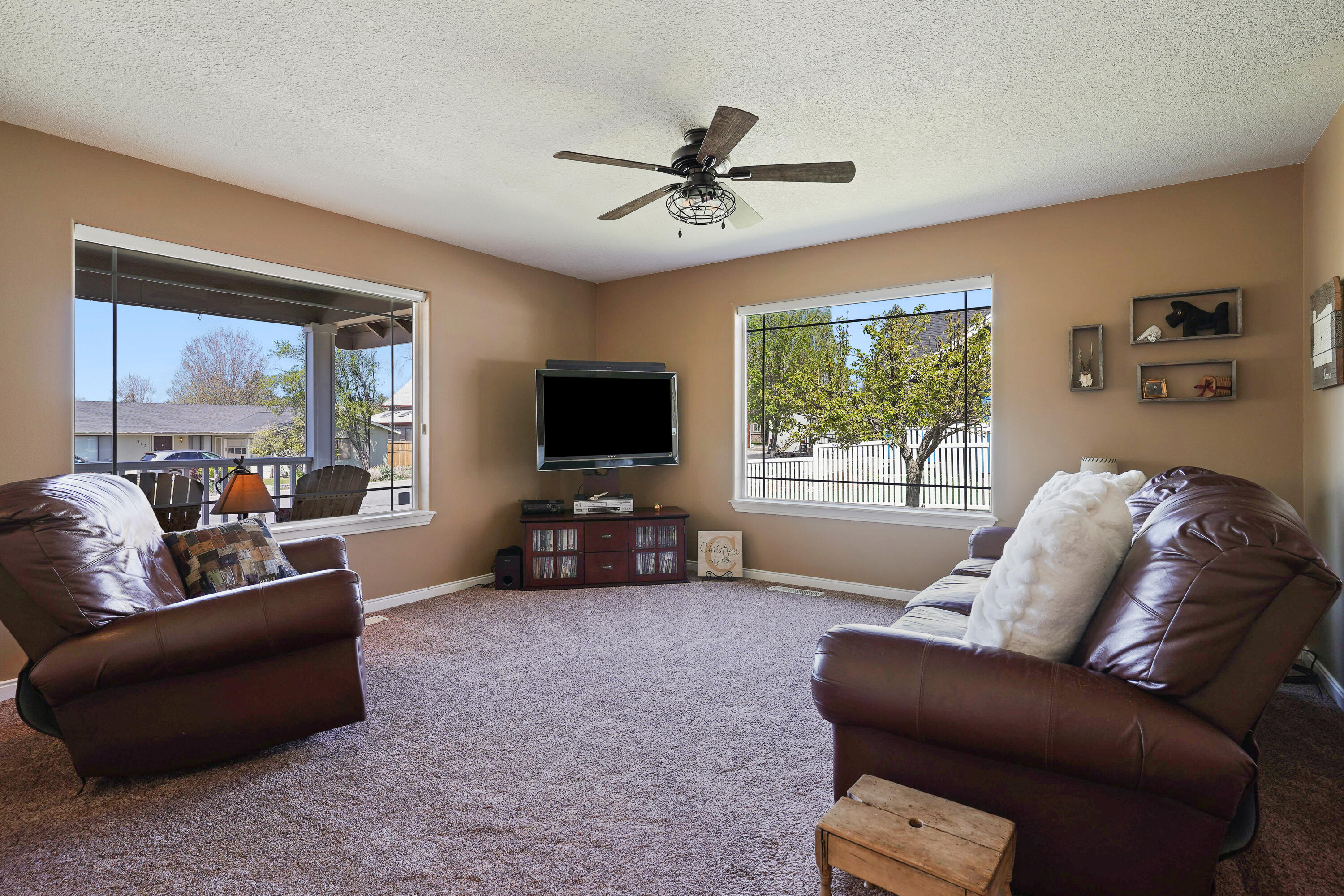 Pioneer Heights - Residential