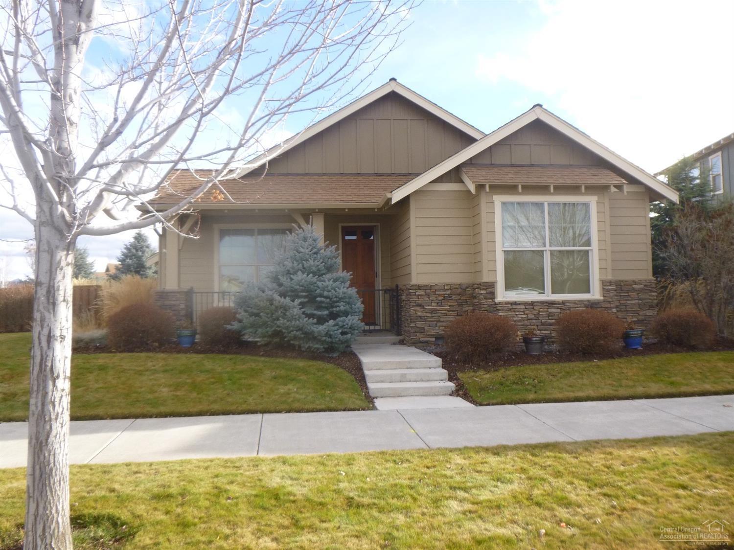 Beautiful home, lightly lived in, well maintained, and located in a great neighborhood. Walk out the backdoor to miles of hiking trails and beautiful views of the valley, them come home to amenities including open floor plan, tile floors, counters and back splash, gas fireplace, fenced back yard with mature landscaping and underground sprinklers, and covered patios for outdoor entertaining! This lovely home is just waiting for it's new family!