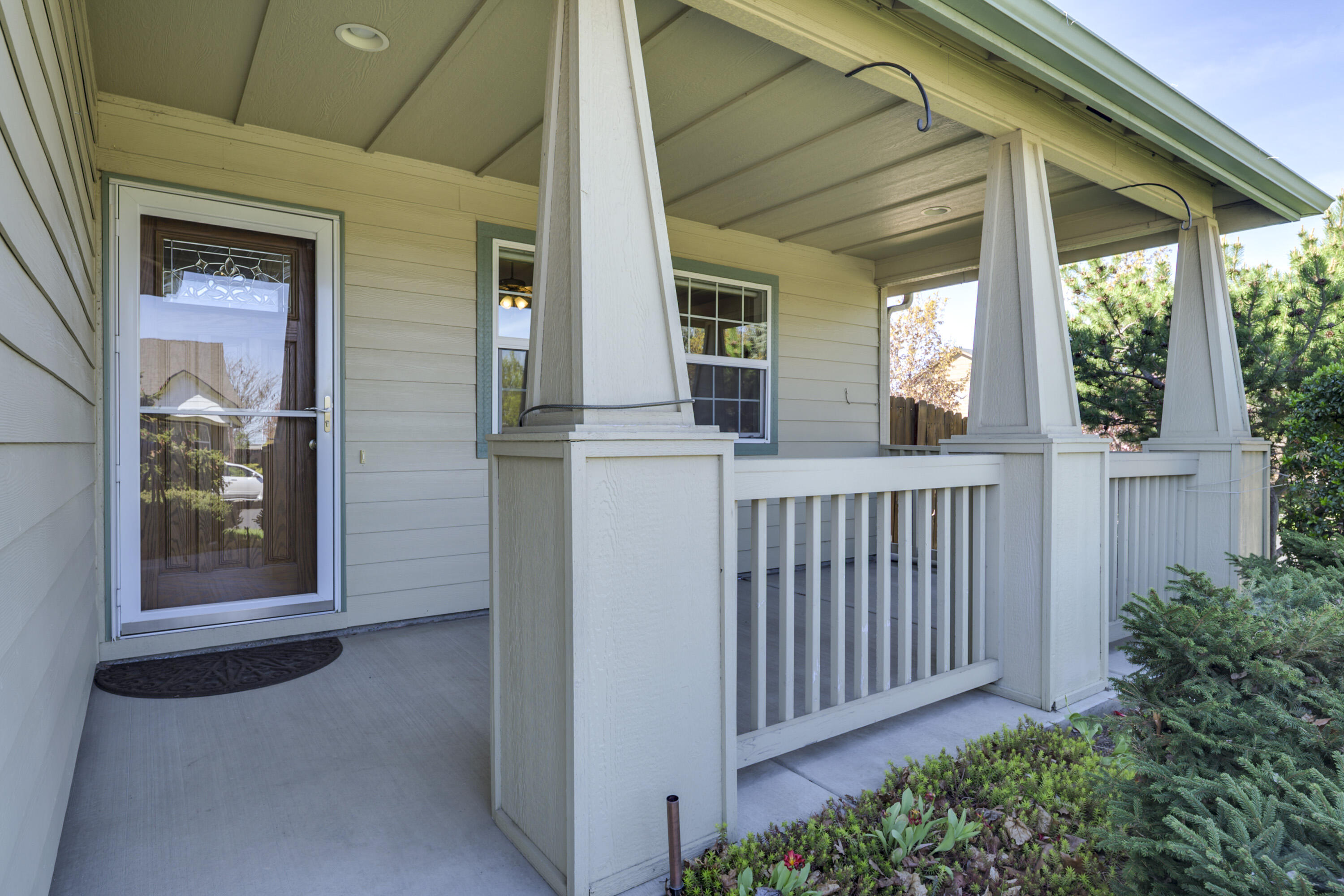 Bella Vista - Residential