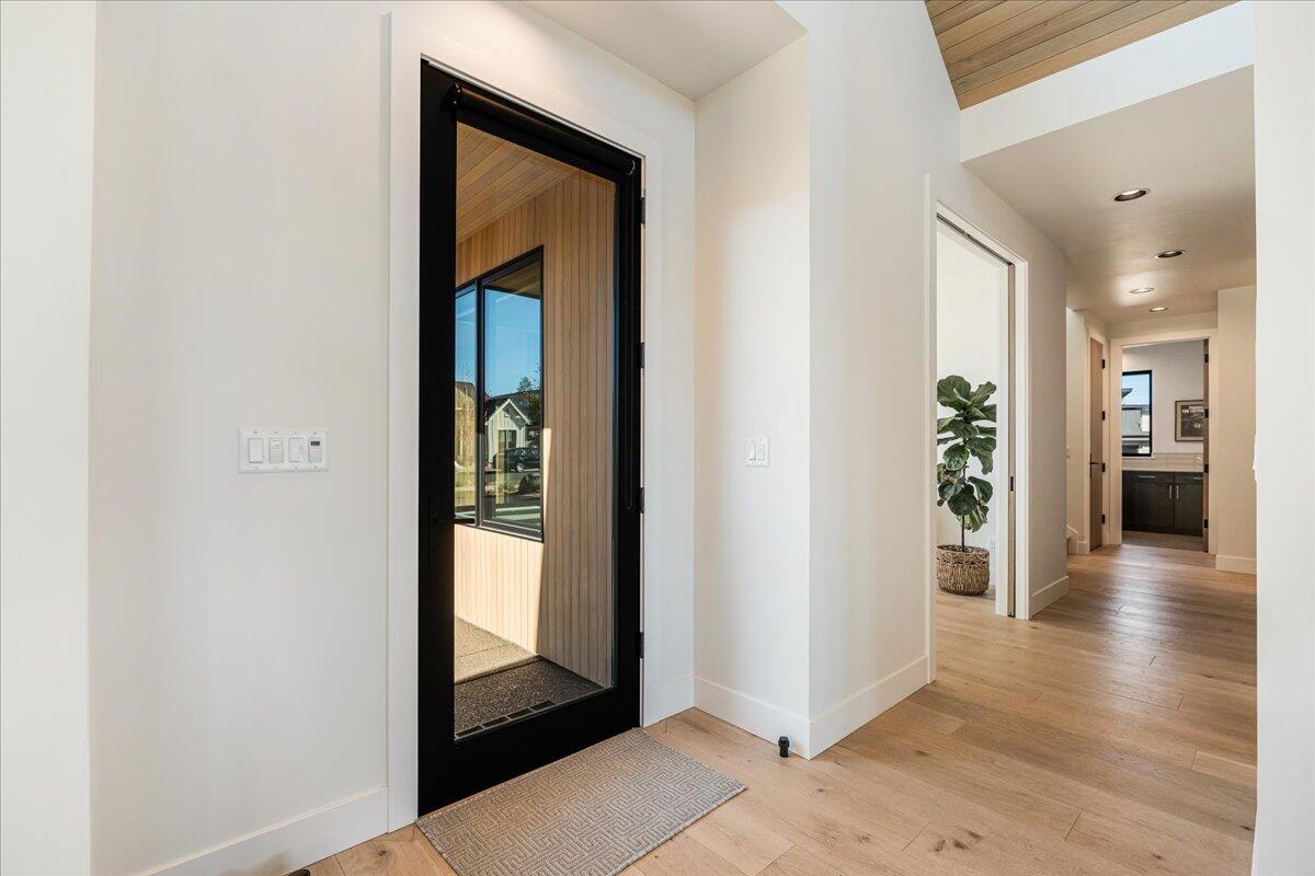Discovery West Phase 5 - Residential