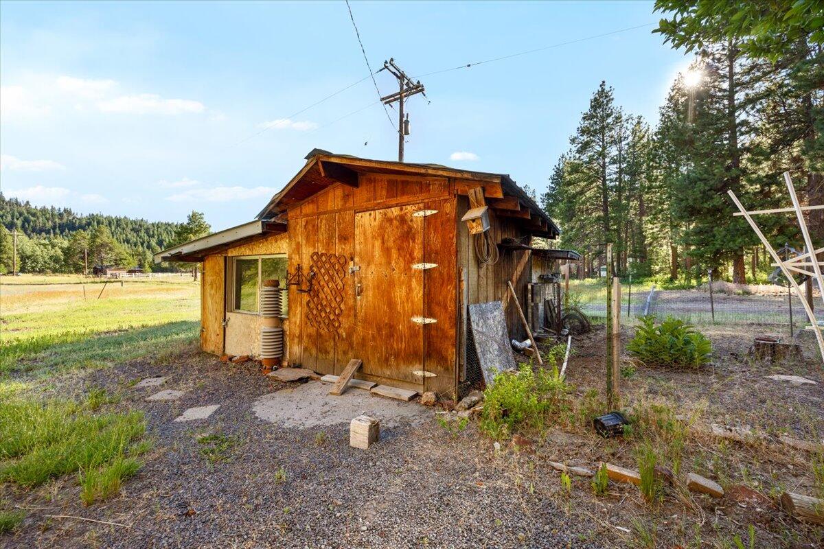 Frontier Tracts - Residential