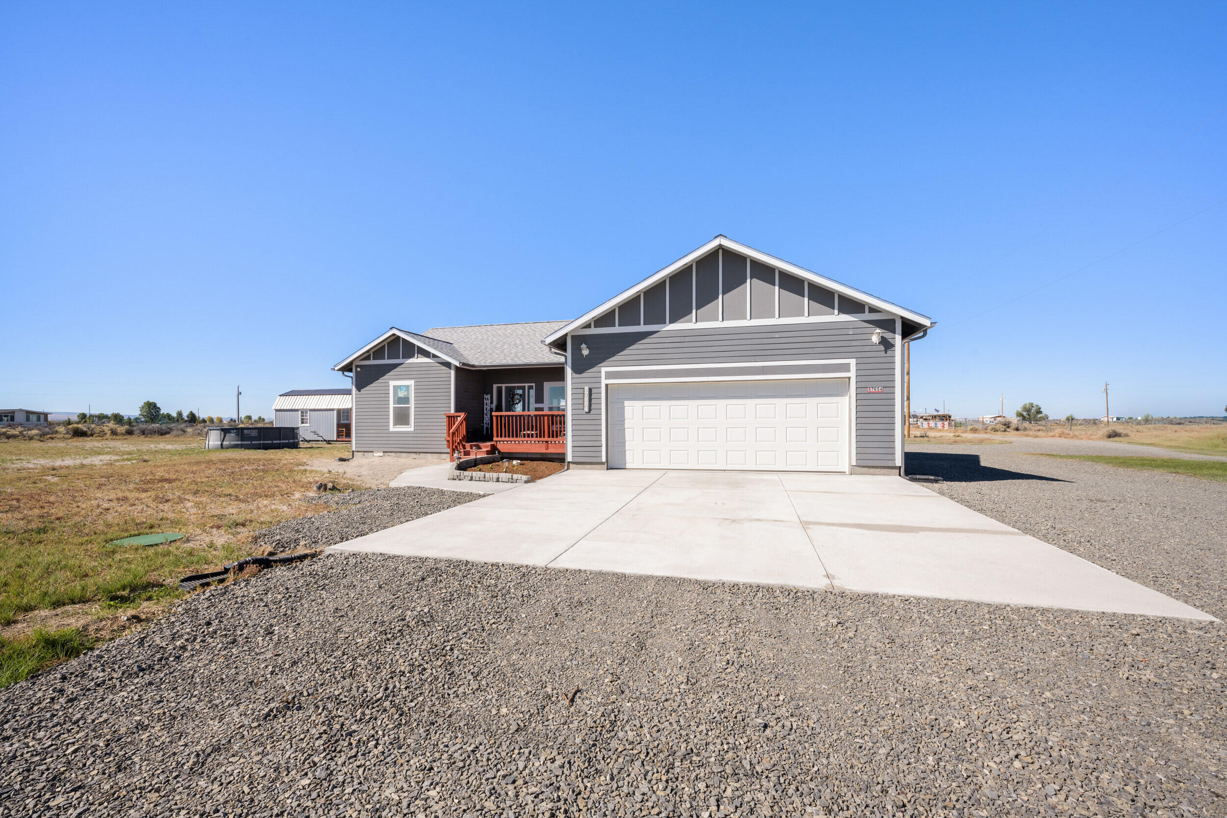 Christmas Valley Thompsons Replat No 1Unit 9 - Residential