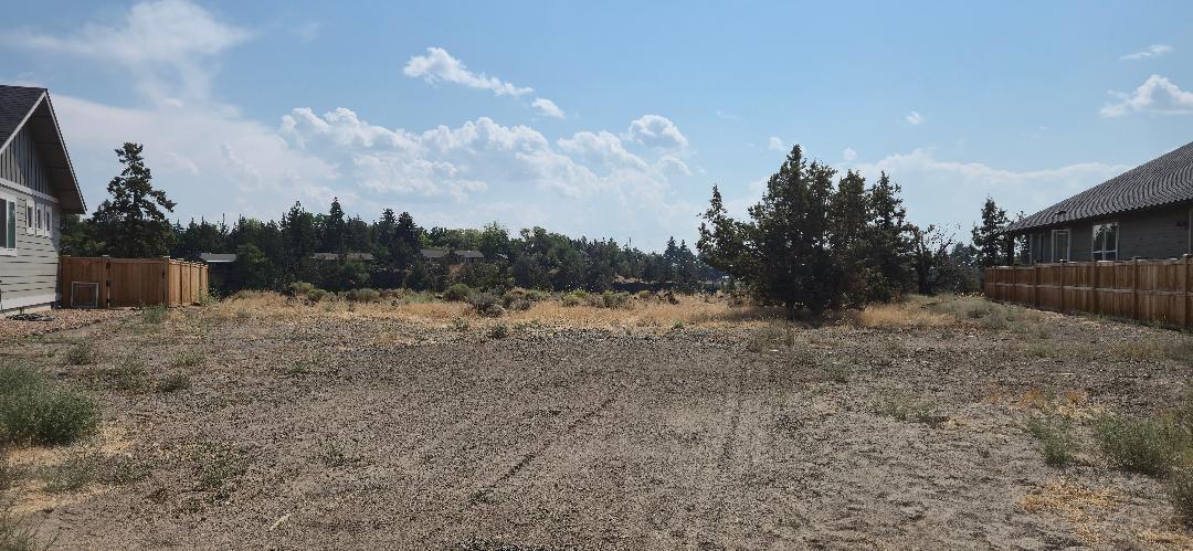 Canyon Rim Village - Land