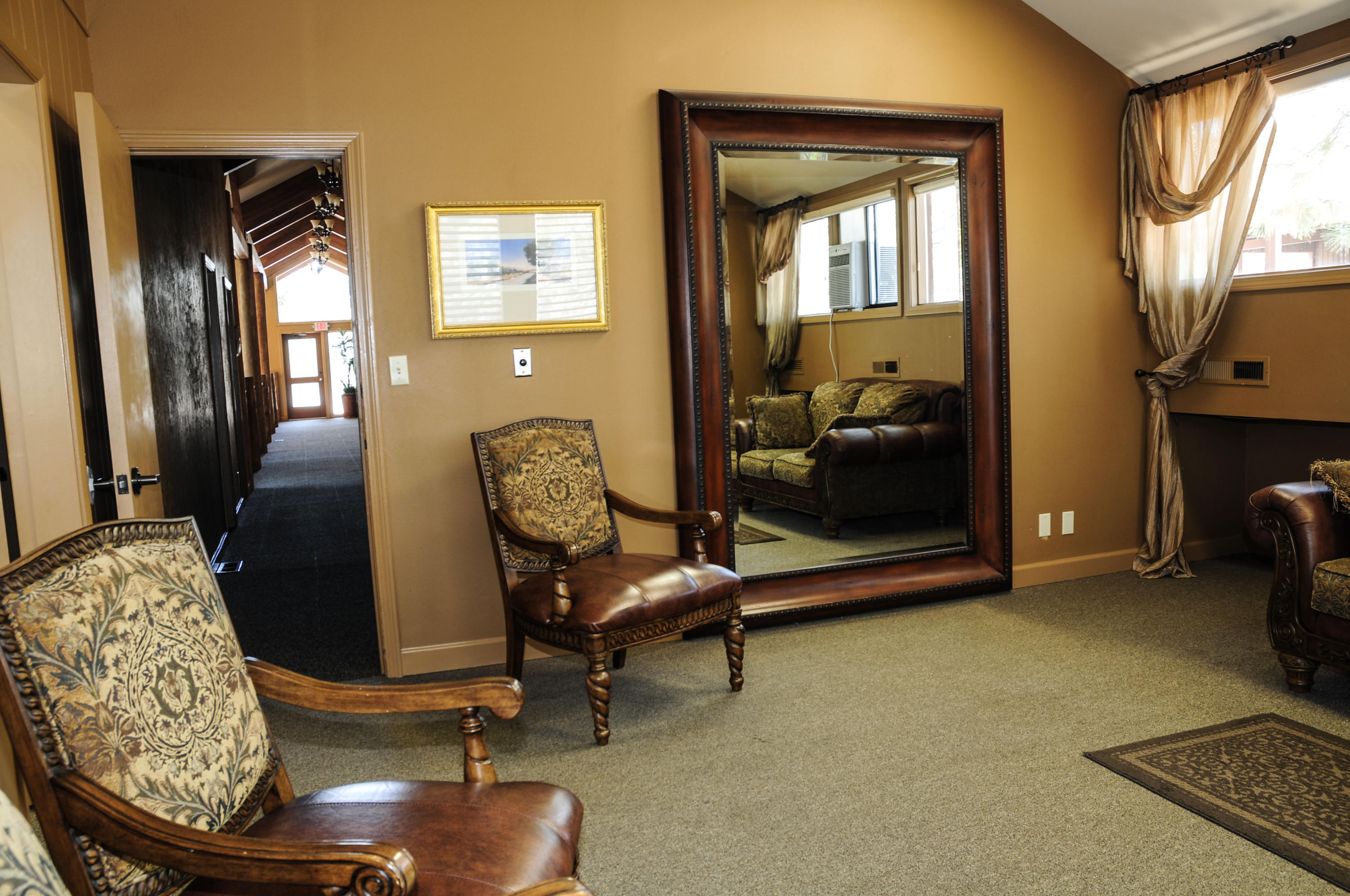 Eagle Crest - Commercial Sale