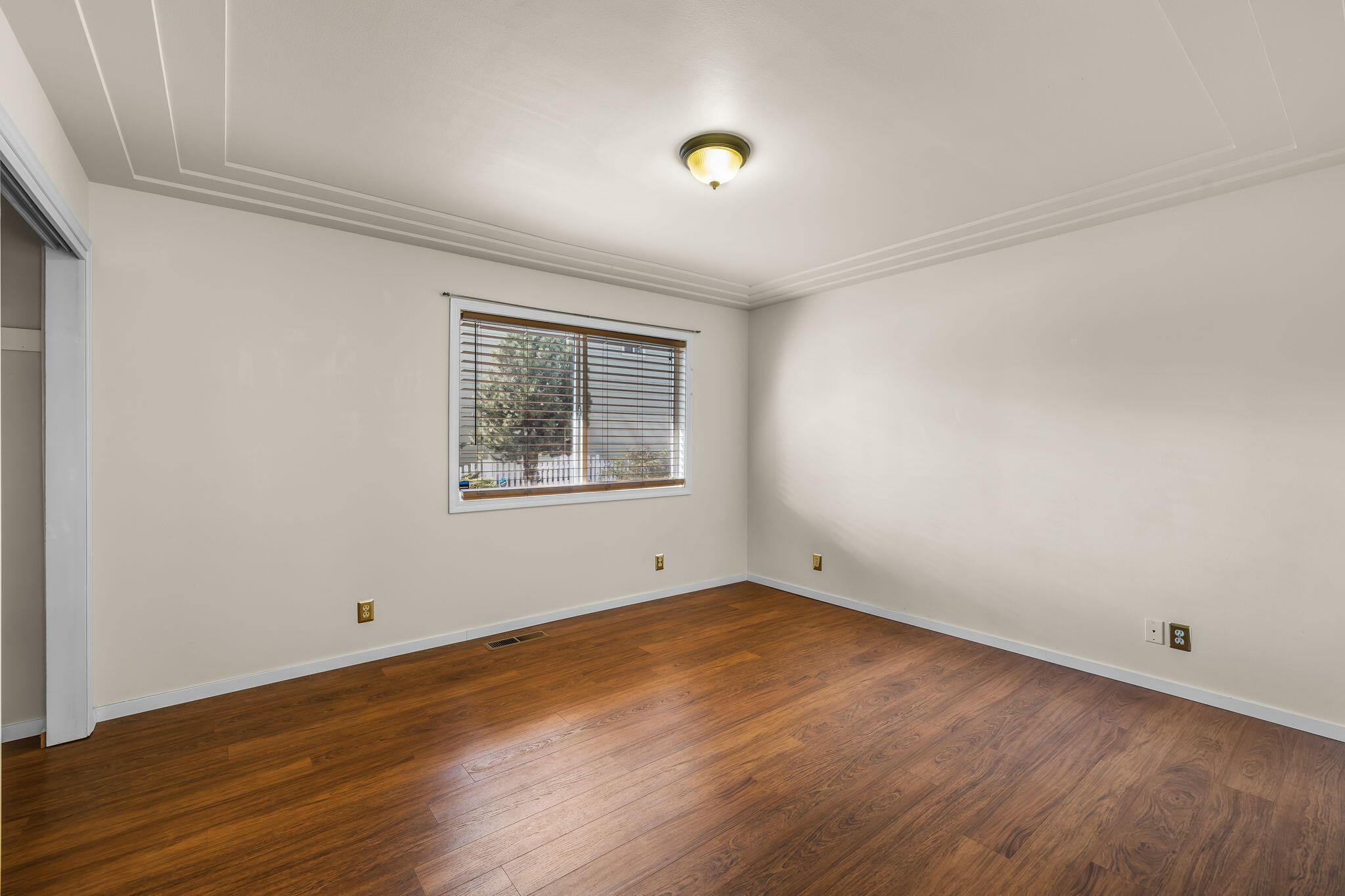 Kenwood - Residential Income