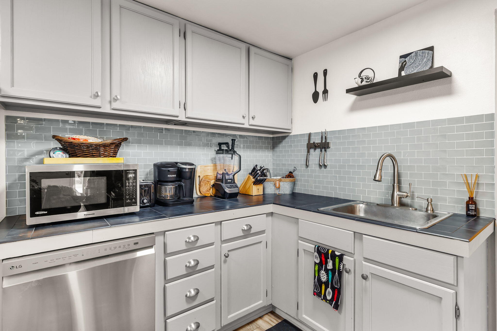 Kenwood - Residential Income