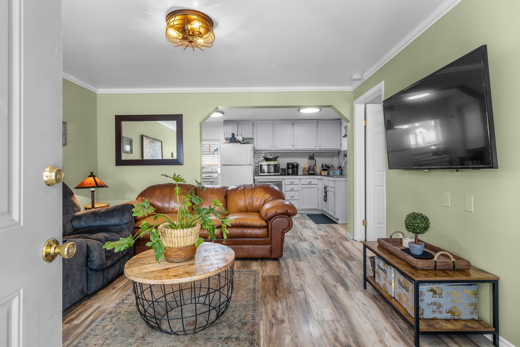 Kenwood - Residential Income